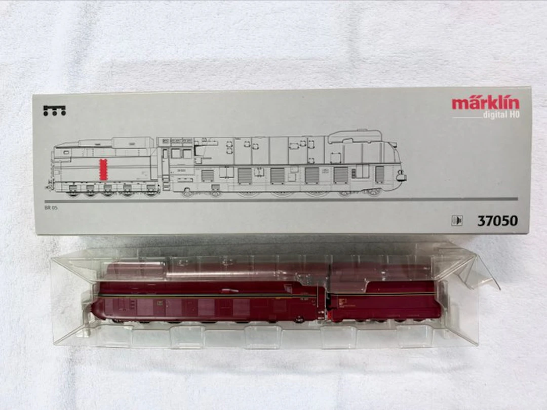 Märklin H0 - 37050 - Steam locomotive with tender (1) - BR 05 001 - DRG