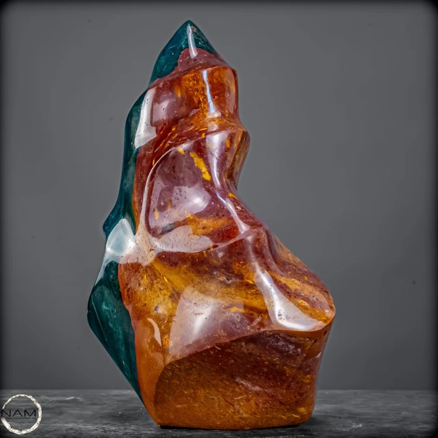 Natural agate jasper Flame from Madagascar- 2396.69 g