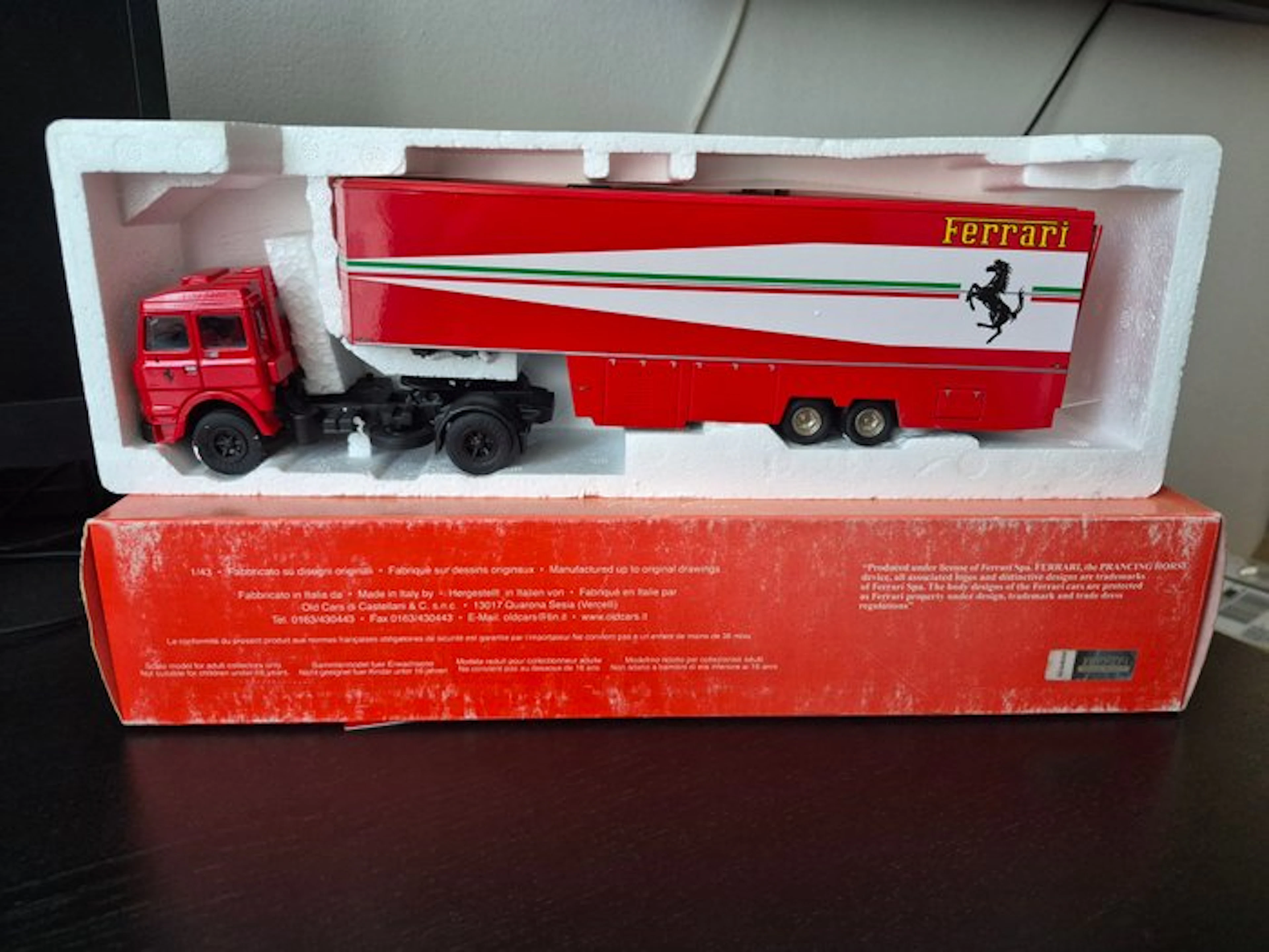 Old Cars 1:43 - Model truck - Bisarca Fiat 170 trasporto Ferrari 1976 - 59000