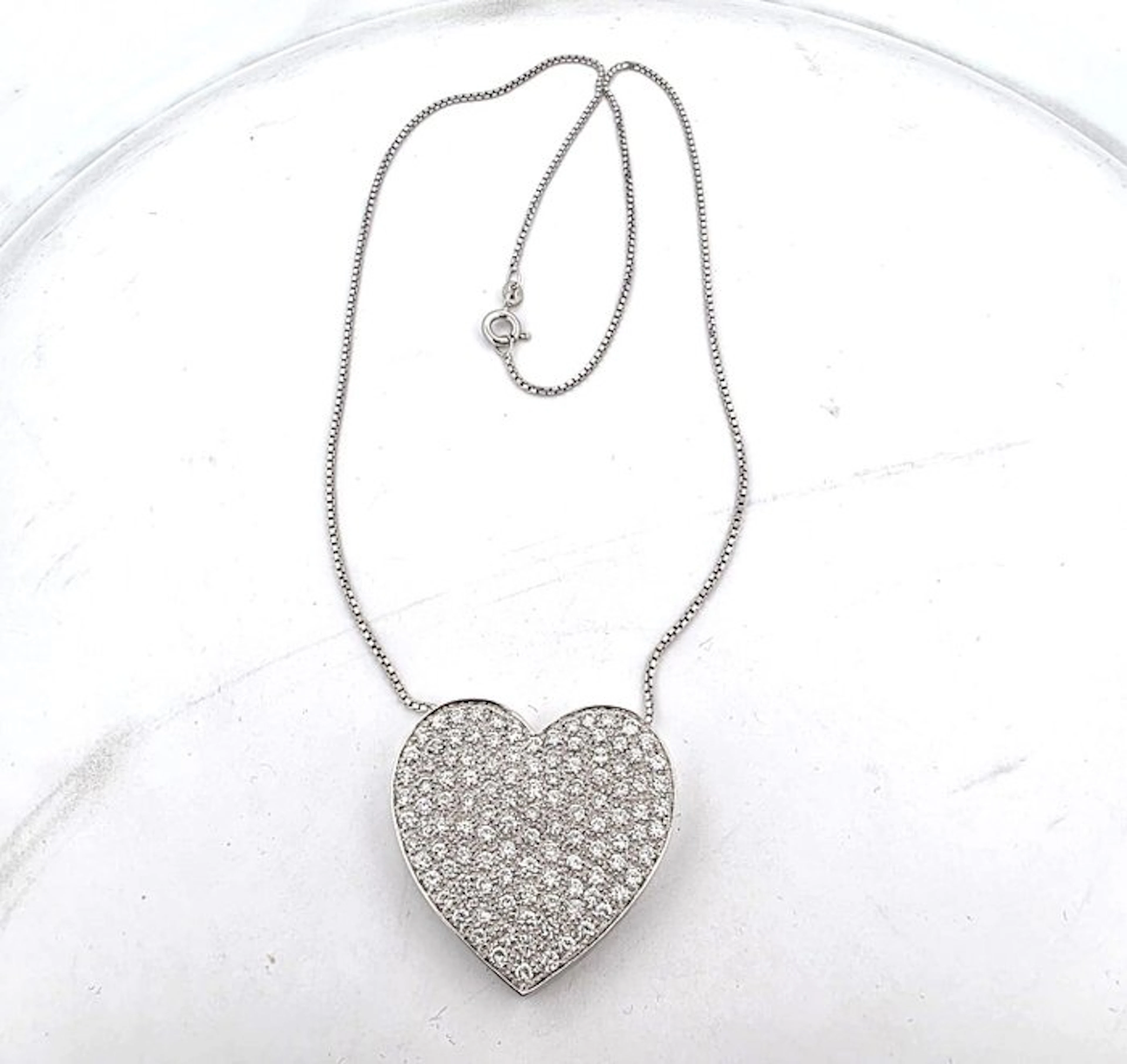 Necklace with pendant - 18 kt. White gold - 5.00ct. tw. Diamond (Natural)