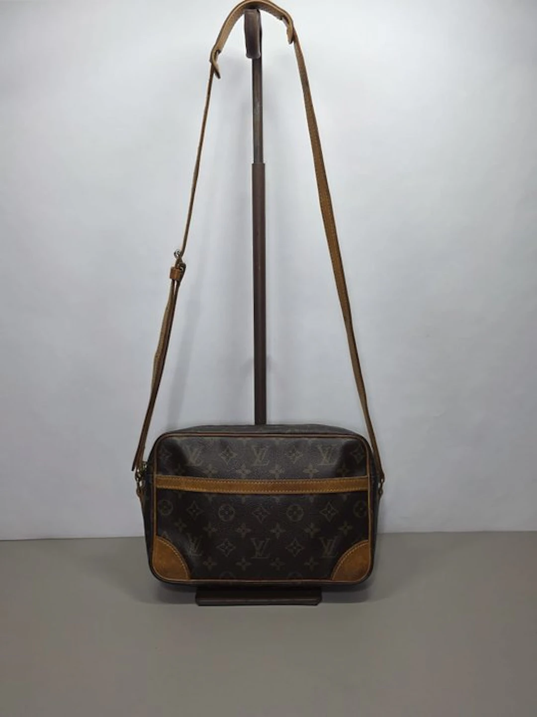 Louis Vuitton - Trocadero - Crossbody bag