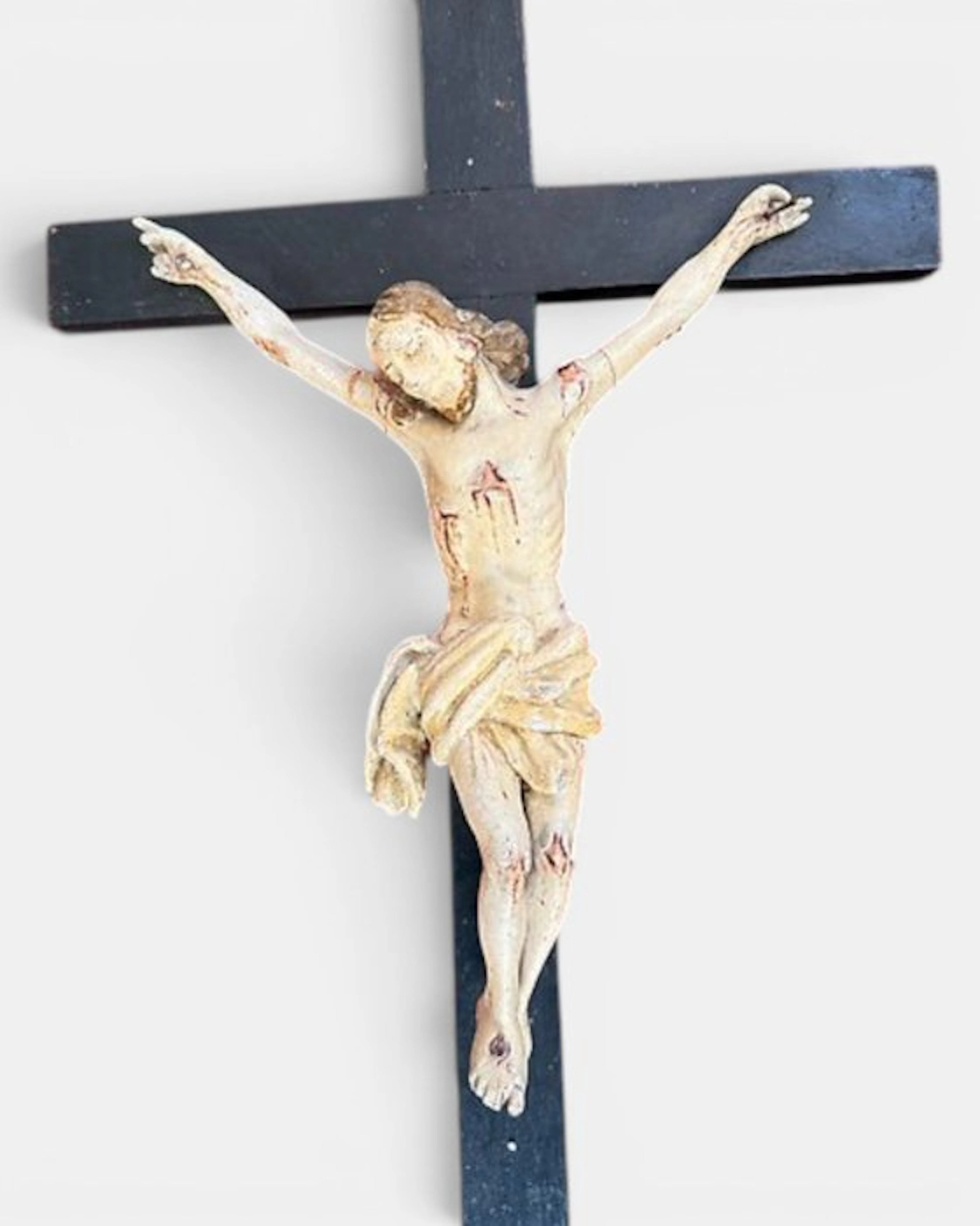 Antique Crucifix - Polychrome wood and gesso - circa 1700...