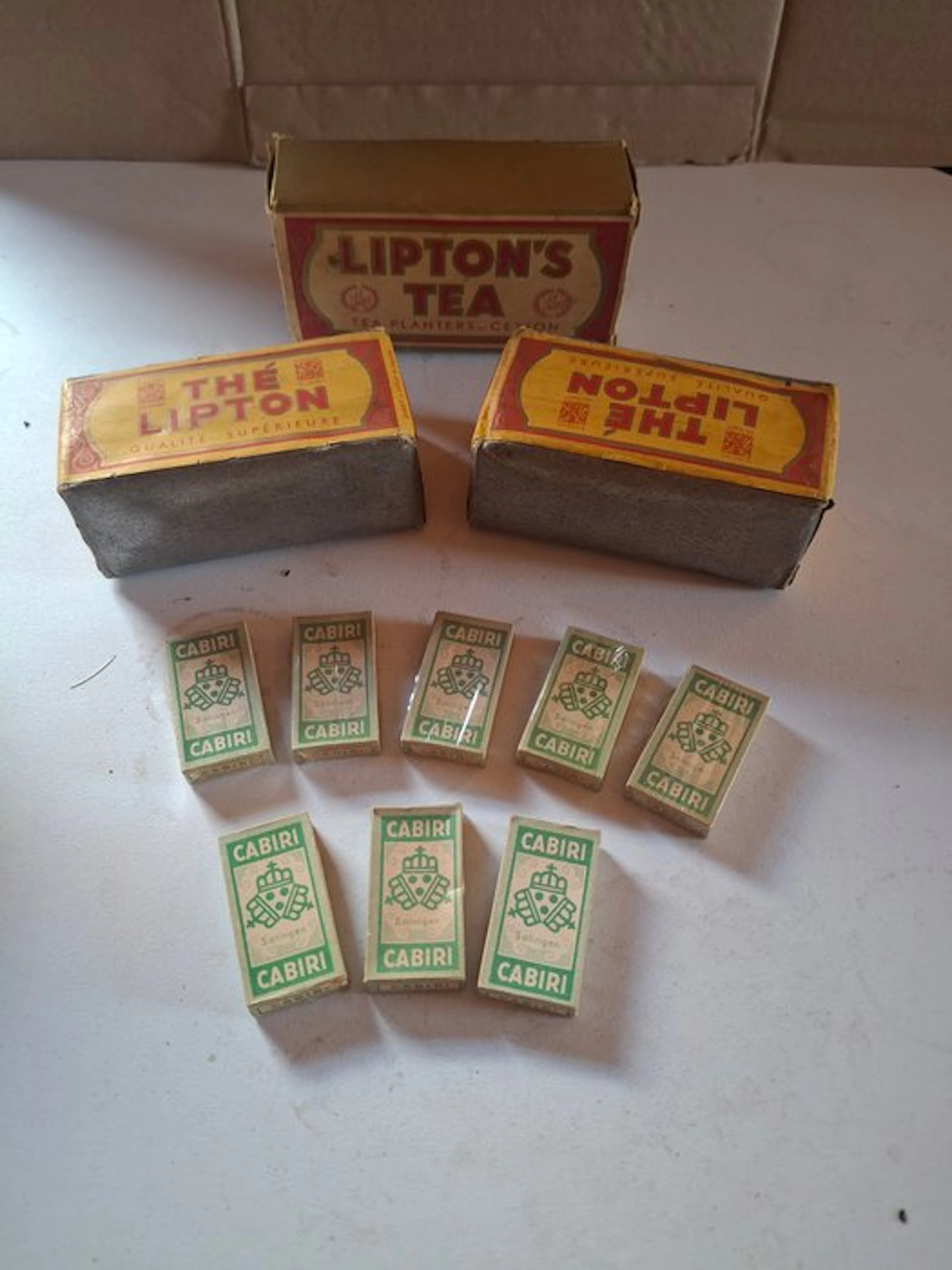 Razor blade wrapper (3)