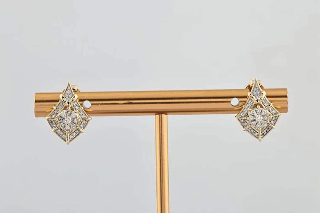 Earrings - 14 kt. Yellow gold - 0.23ct. tw. Diamond (Natural)