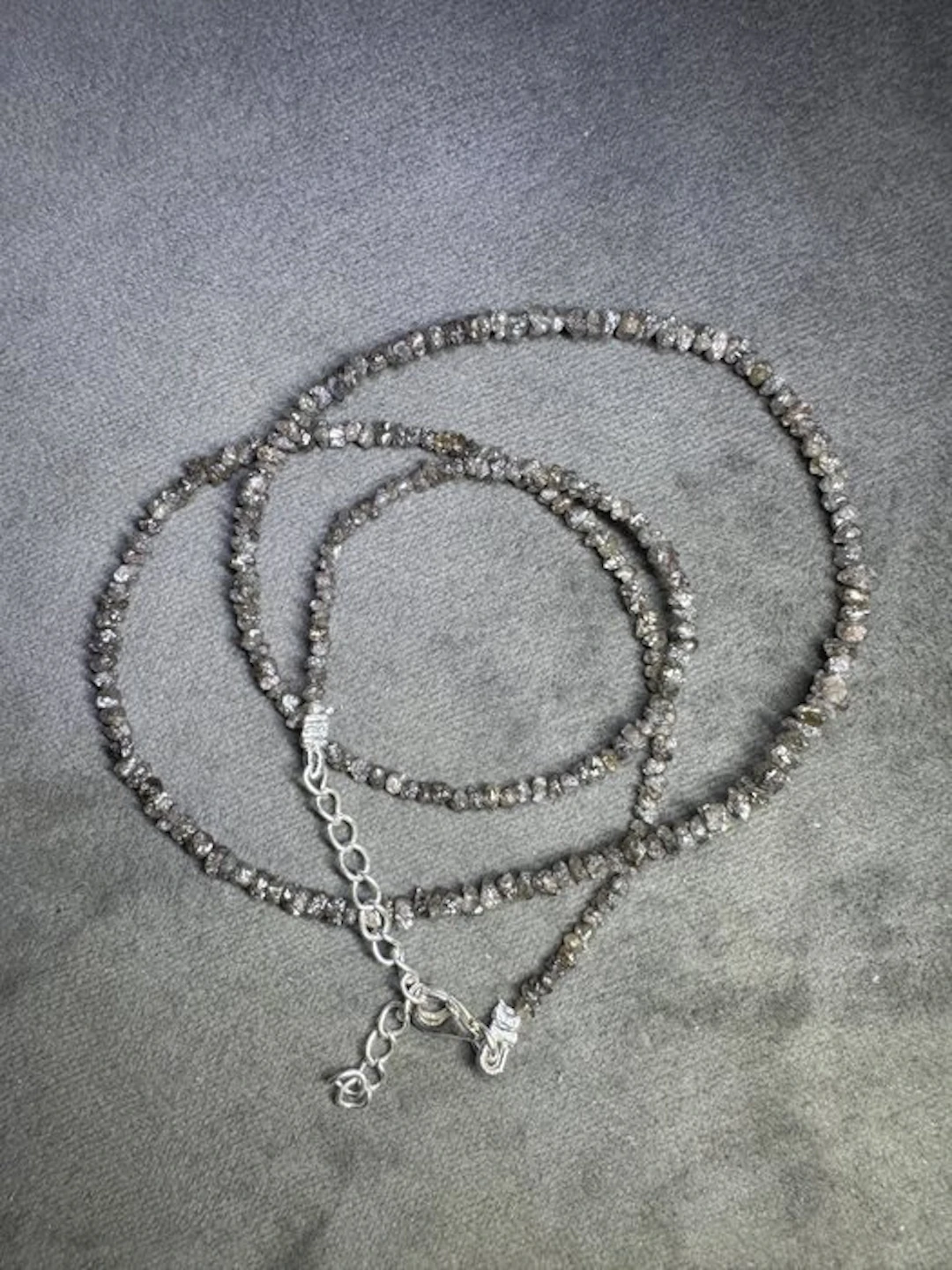 Dark Gray Rough Diamond Necklace in 925 Silver - 25.45...
