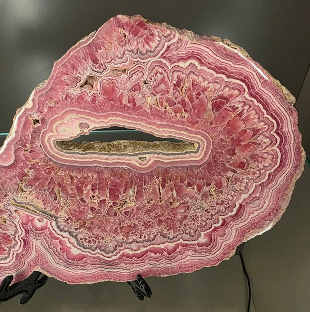 Rhodochrosite Slice - Height: 8 cm - Width: 29 cm- 844 g