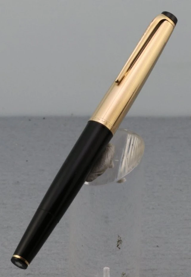 Montblanc - N° 72 doue' gold plated - Fountain pen