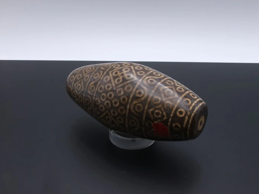 Freeform - Height: 9 cm - Width: 20 cm- 2339 g - (1)