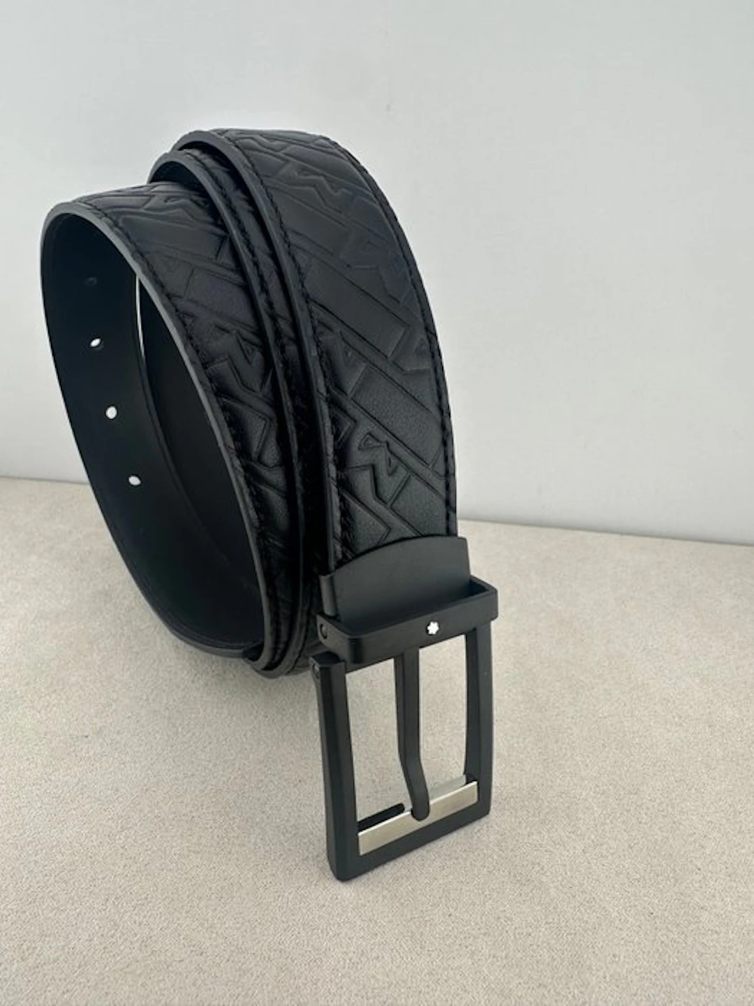 Montblanc - adjustable & reversible belt M motif - Belt