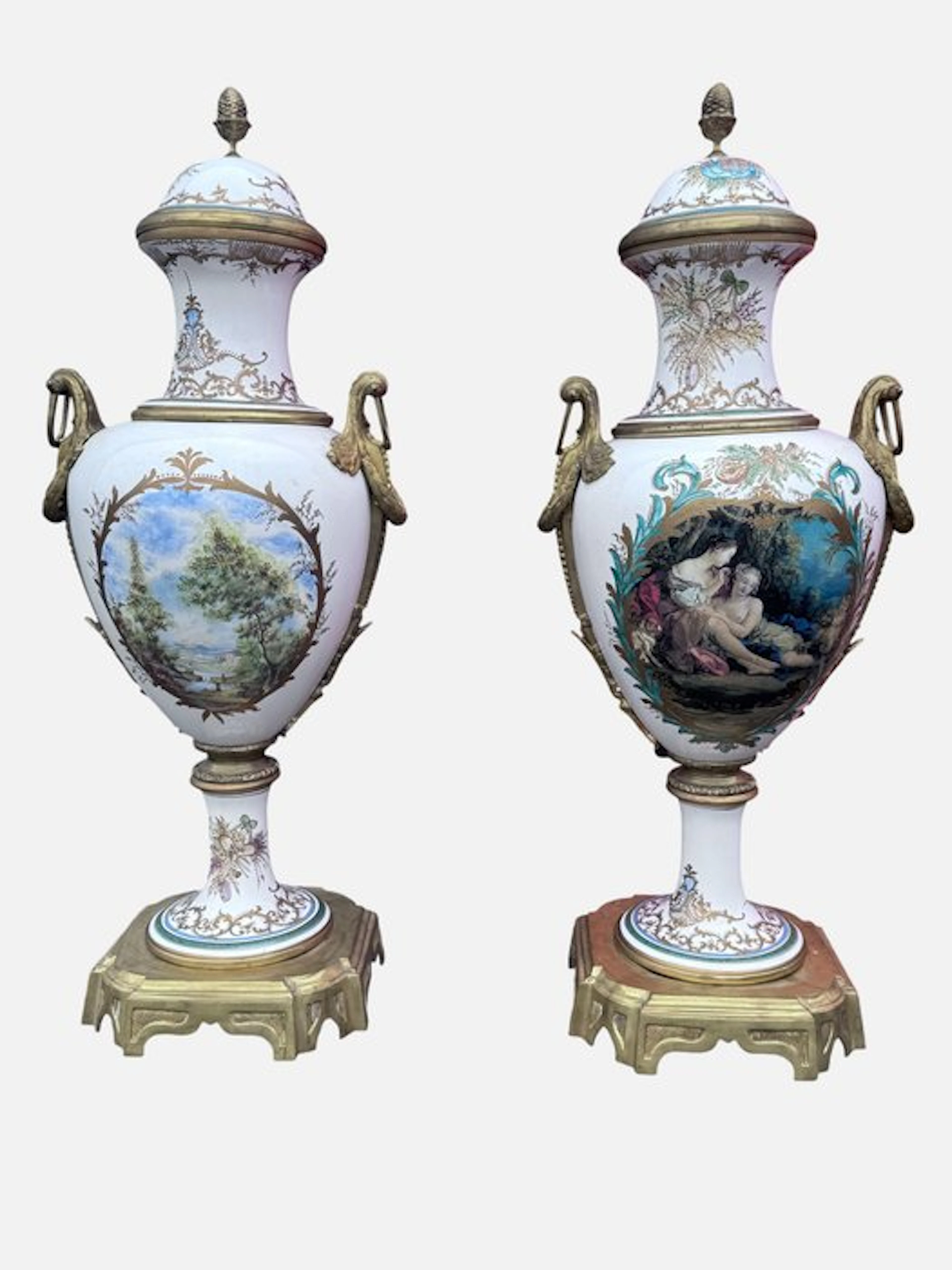 Vase (2) - Gilt bronze