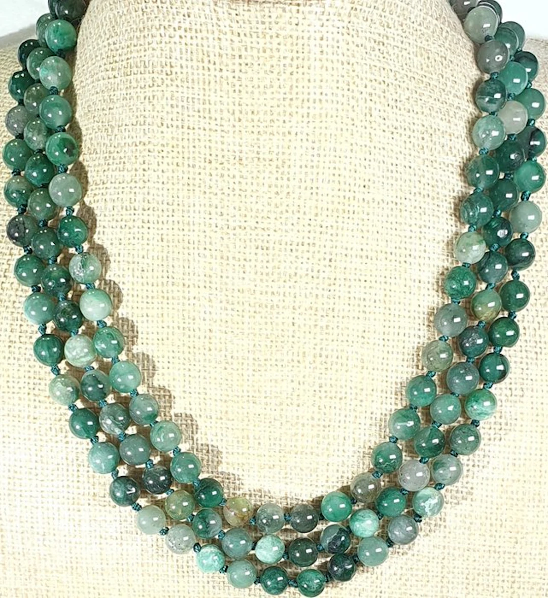 Natural Burmese nephrite jade - Attracts good luck and...