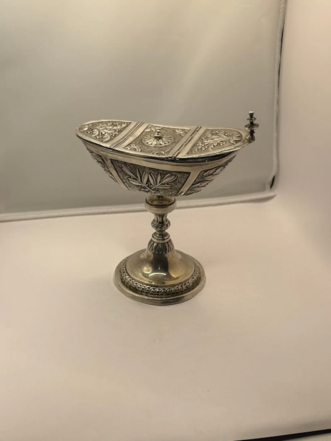 Silver liturgical incense boat - .800 silver - 1800-1850 - Small silver boat