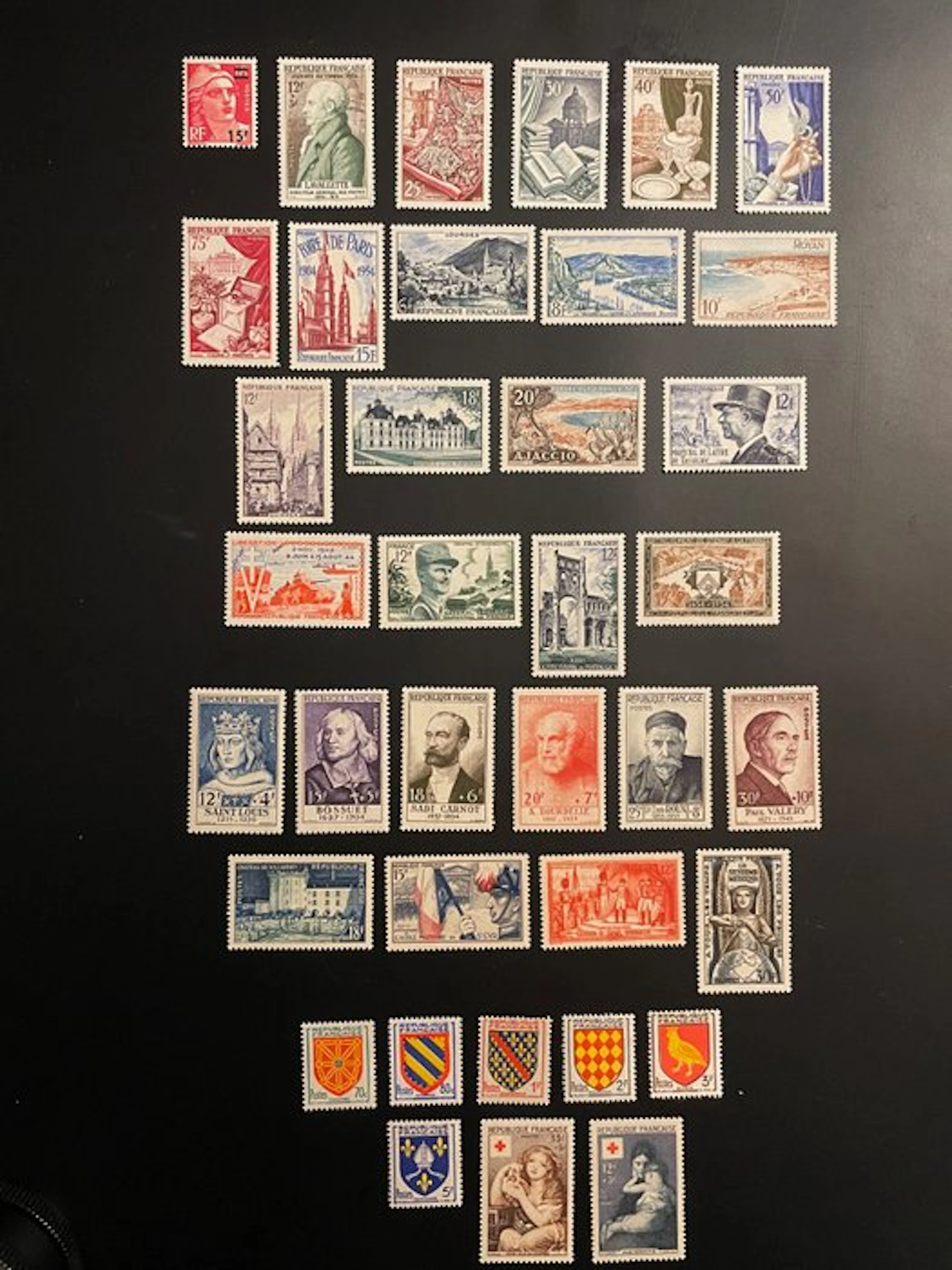 France - 1954/1964: Included between 968 and 1434. - Yvert