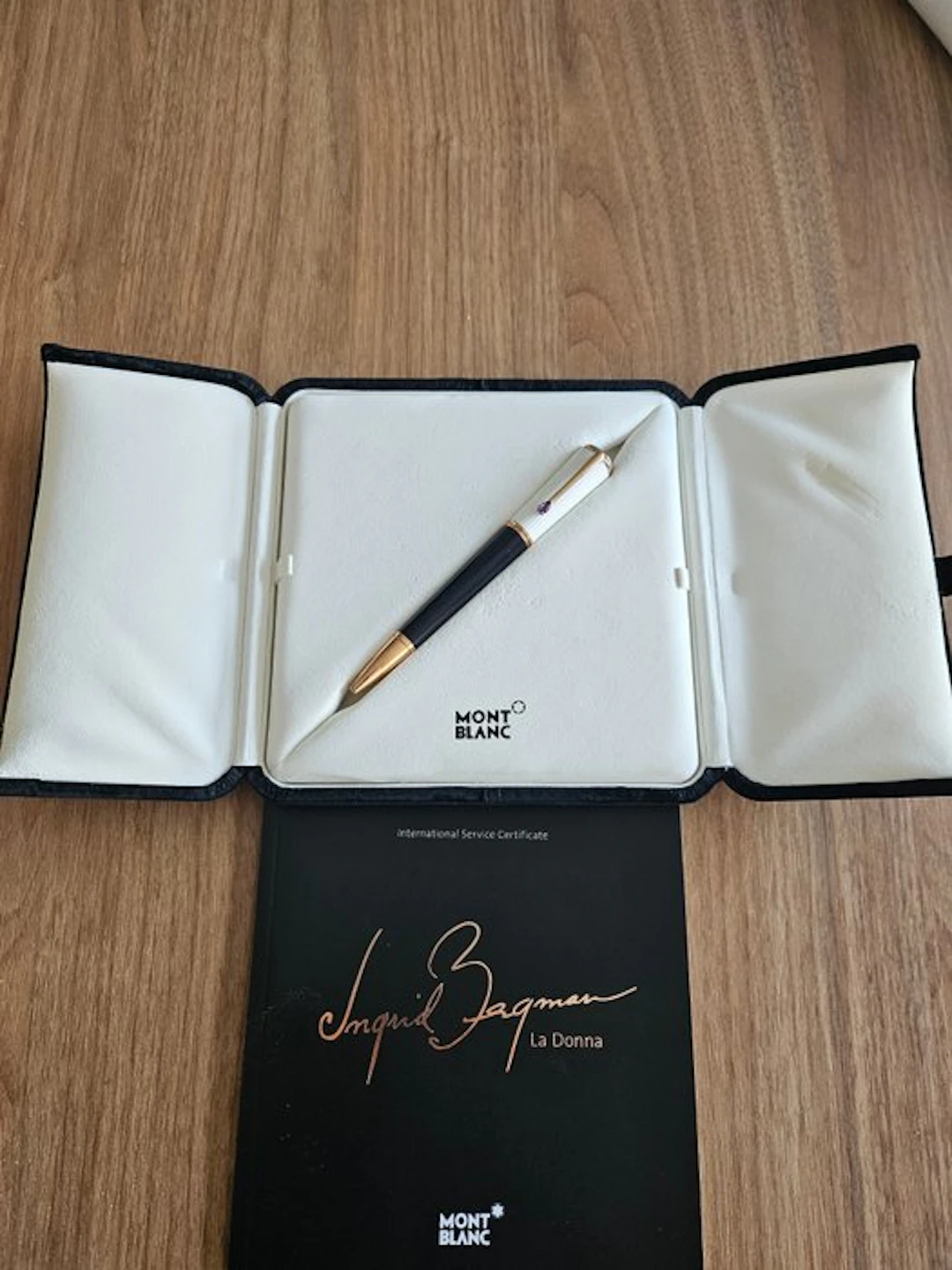 Montblanc - Ingrid Bergman La Donna - Ballpoint pen