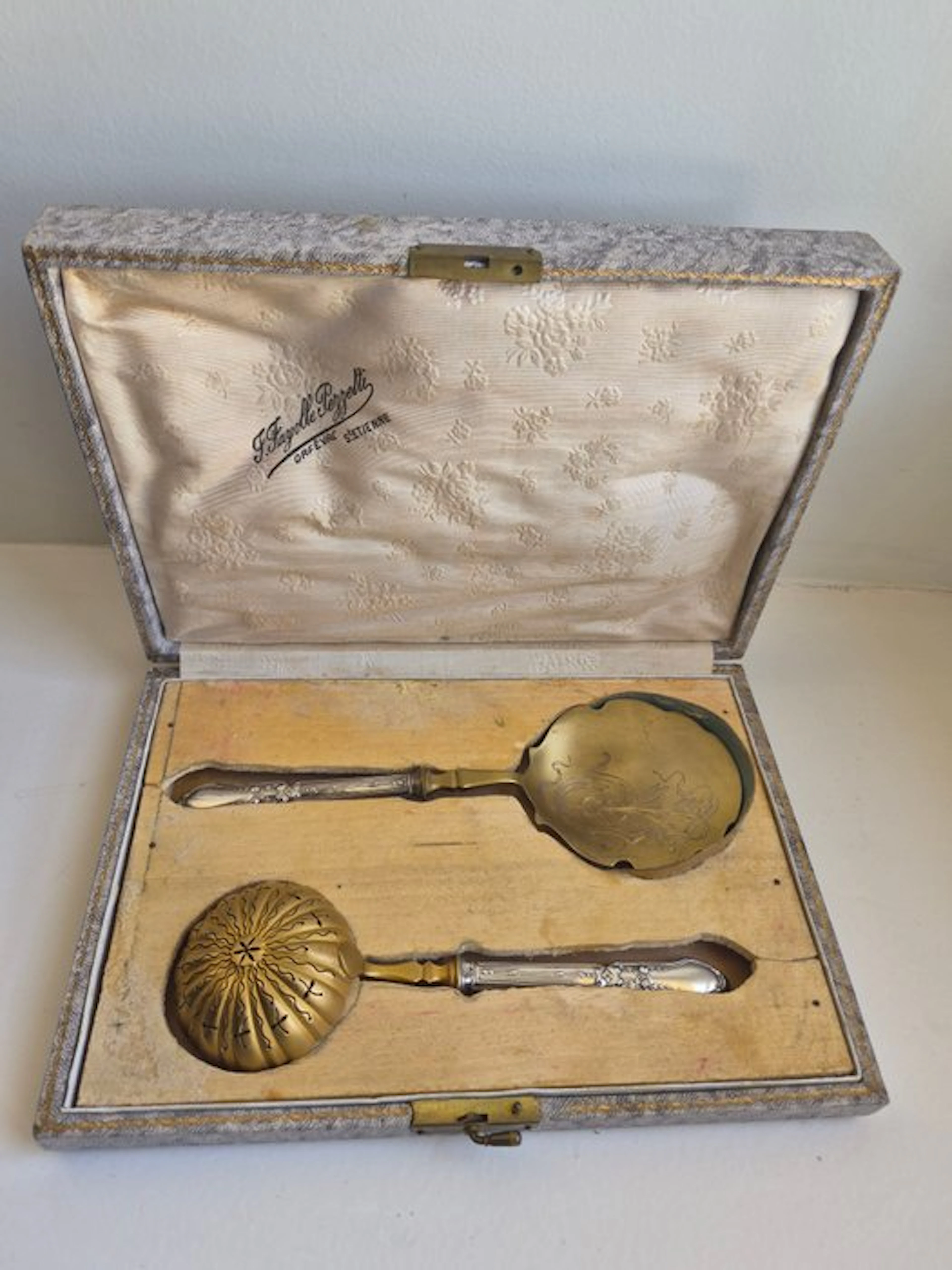 Ravinet d'Enfert - Cake fork - Stashed money.
