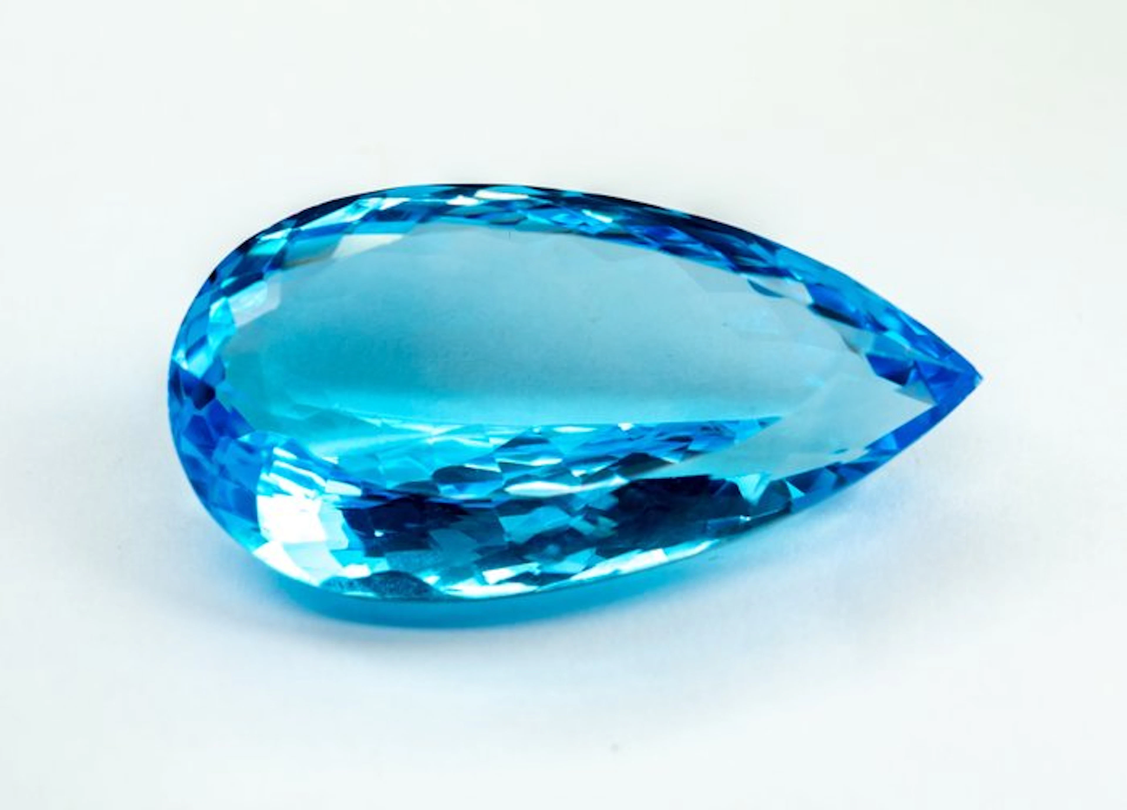 No reserve price Topaz - 58.82 ct - Gem Report Antwerp...