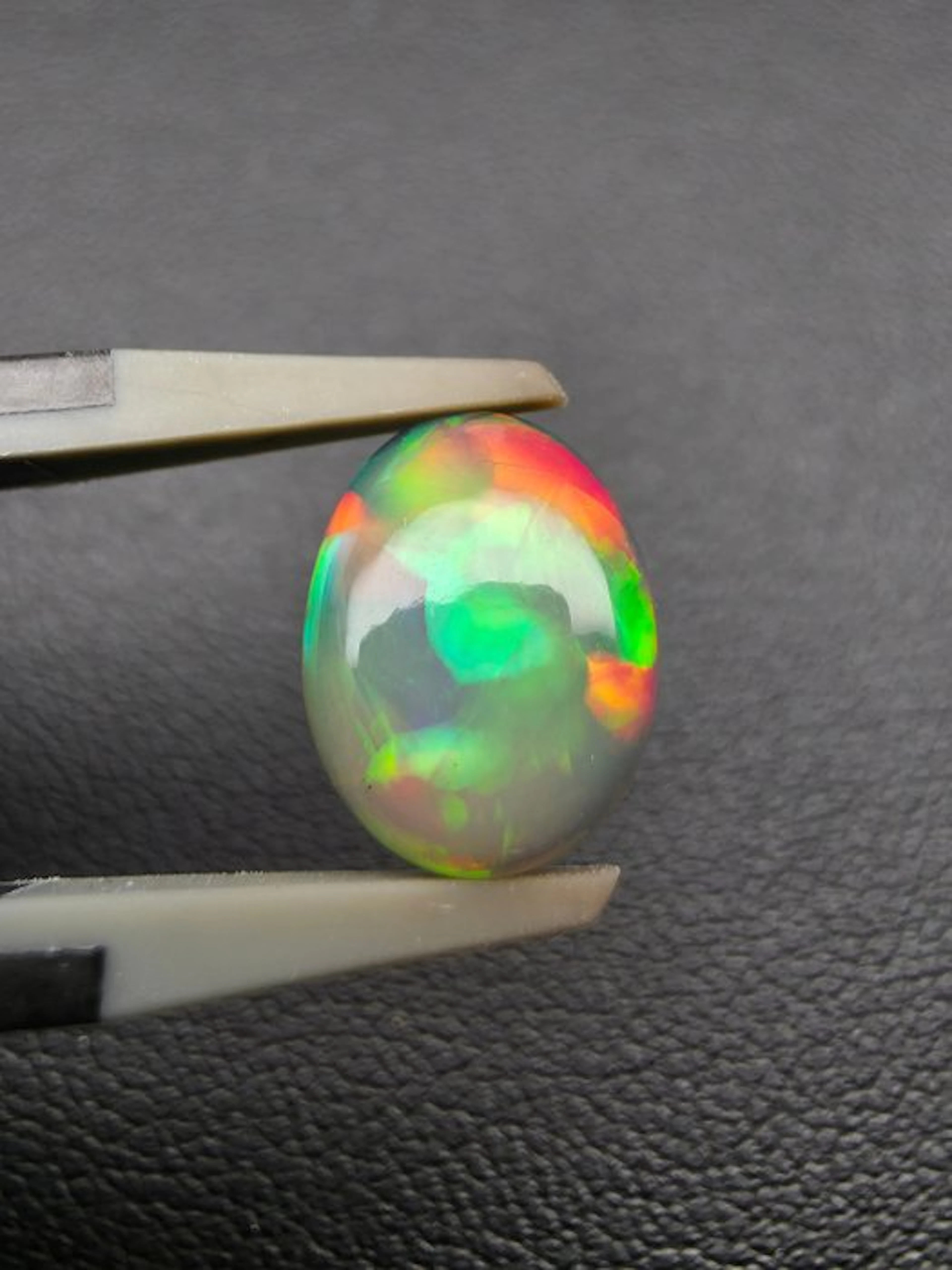 2.33cts Black Opal Cabochons- 0.47 g