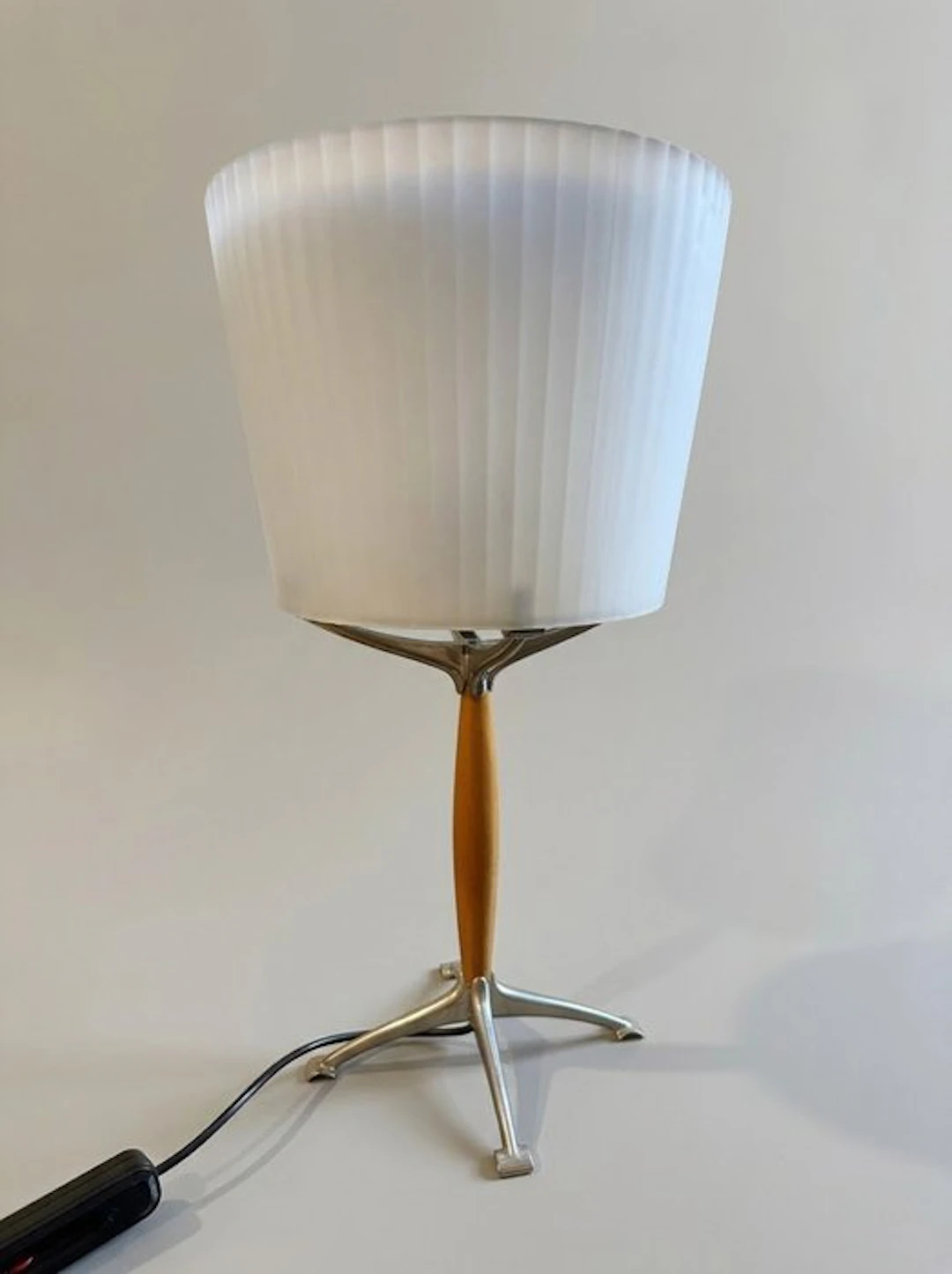 Artemide - Rodolfo Dordoni - Table lamp - Orion - Plastic, Wood, Aluminium