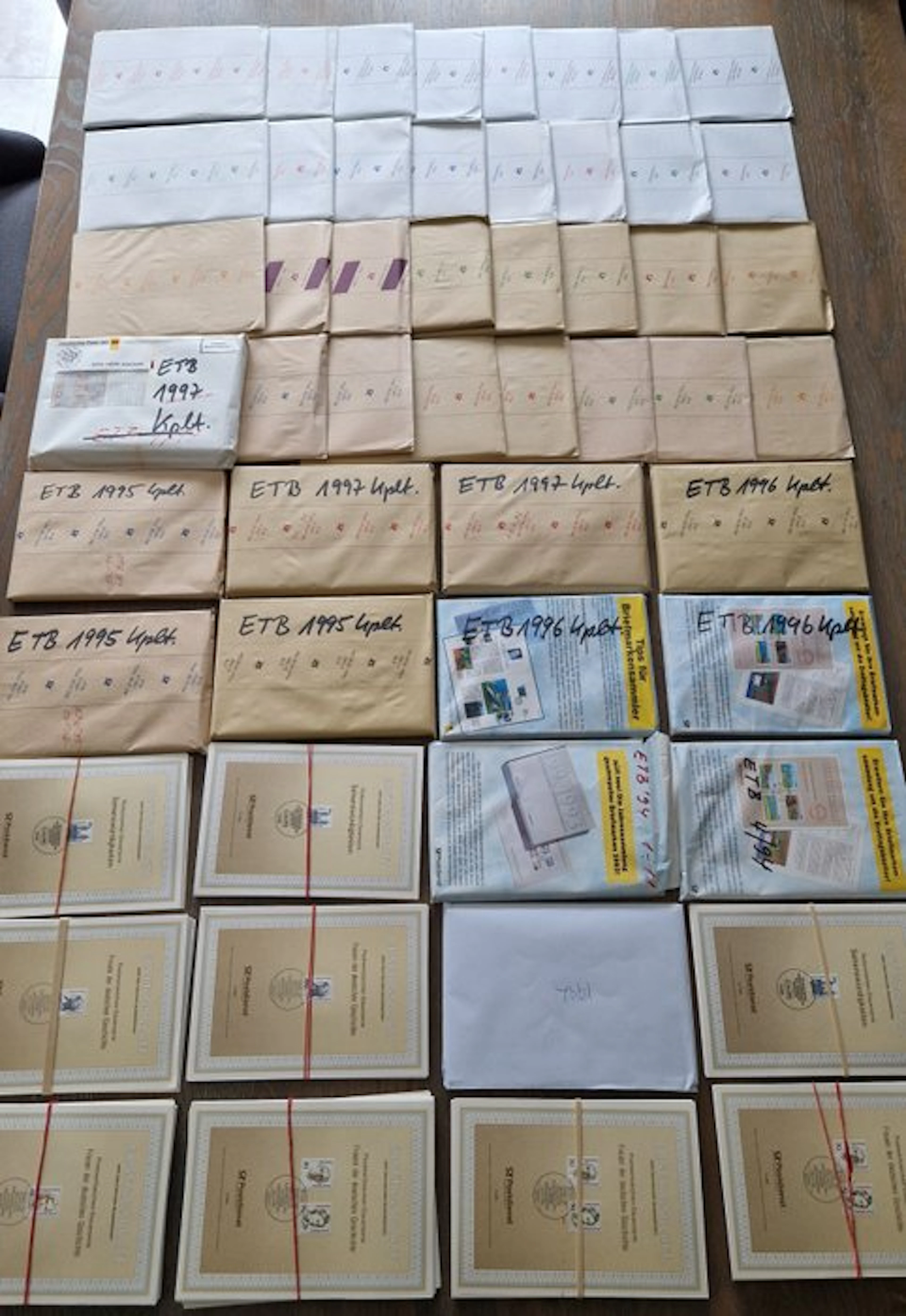 Federal Republic of Germany 1988/2011 - A large batch of...