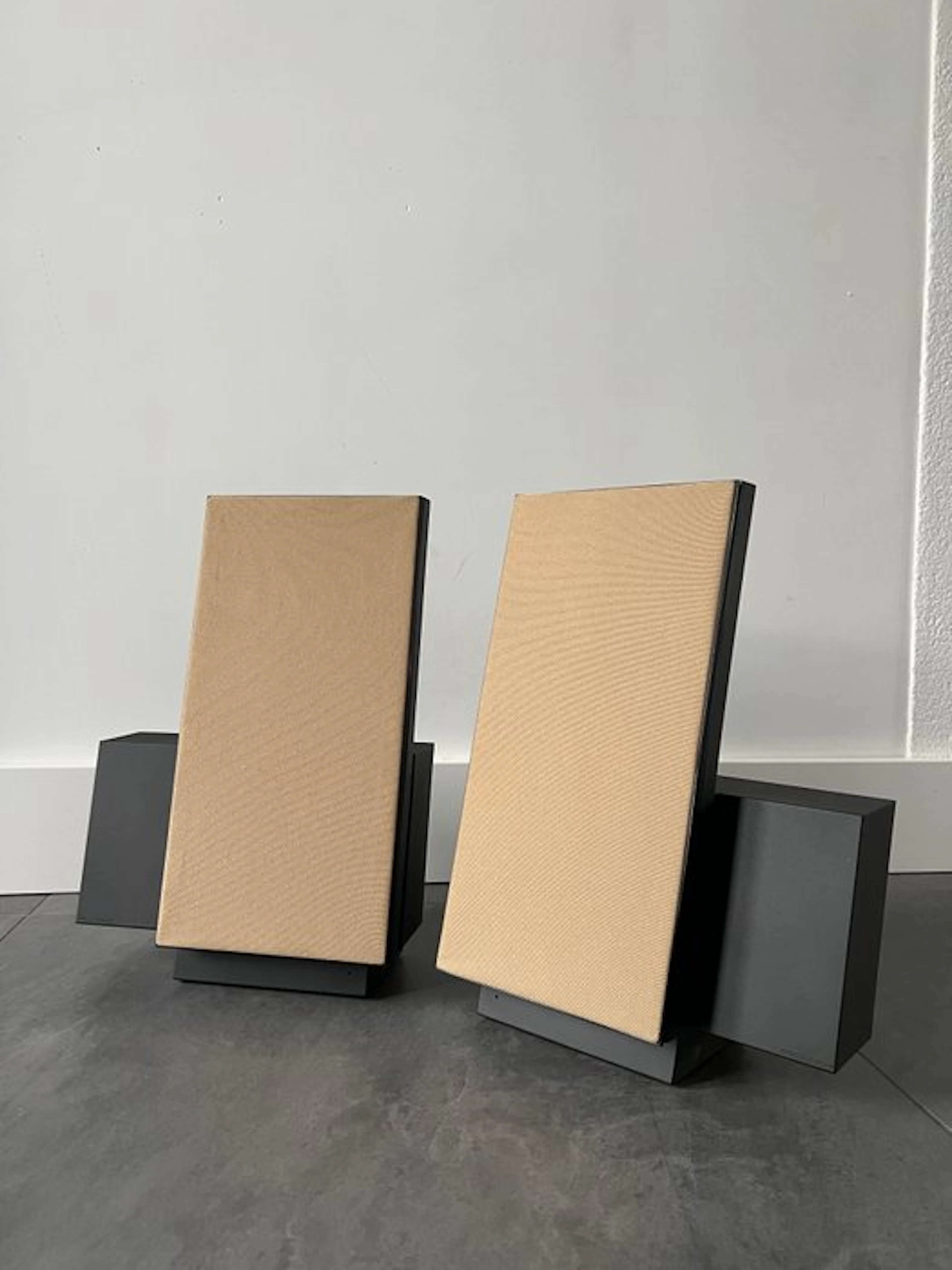 Bang & Olufsen - Beolab 2500 / New Covers / New Foam Speaker set