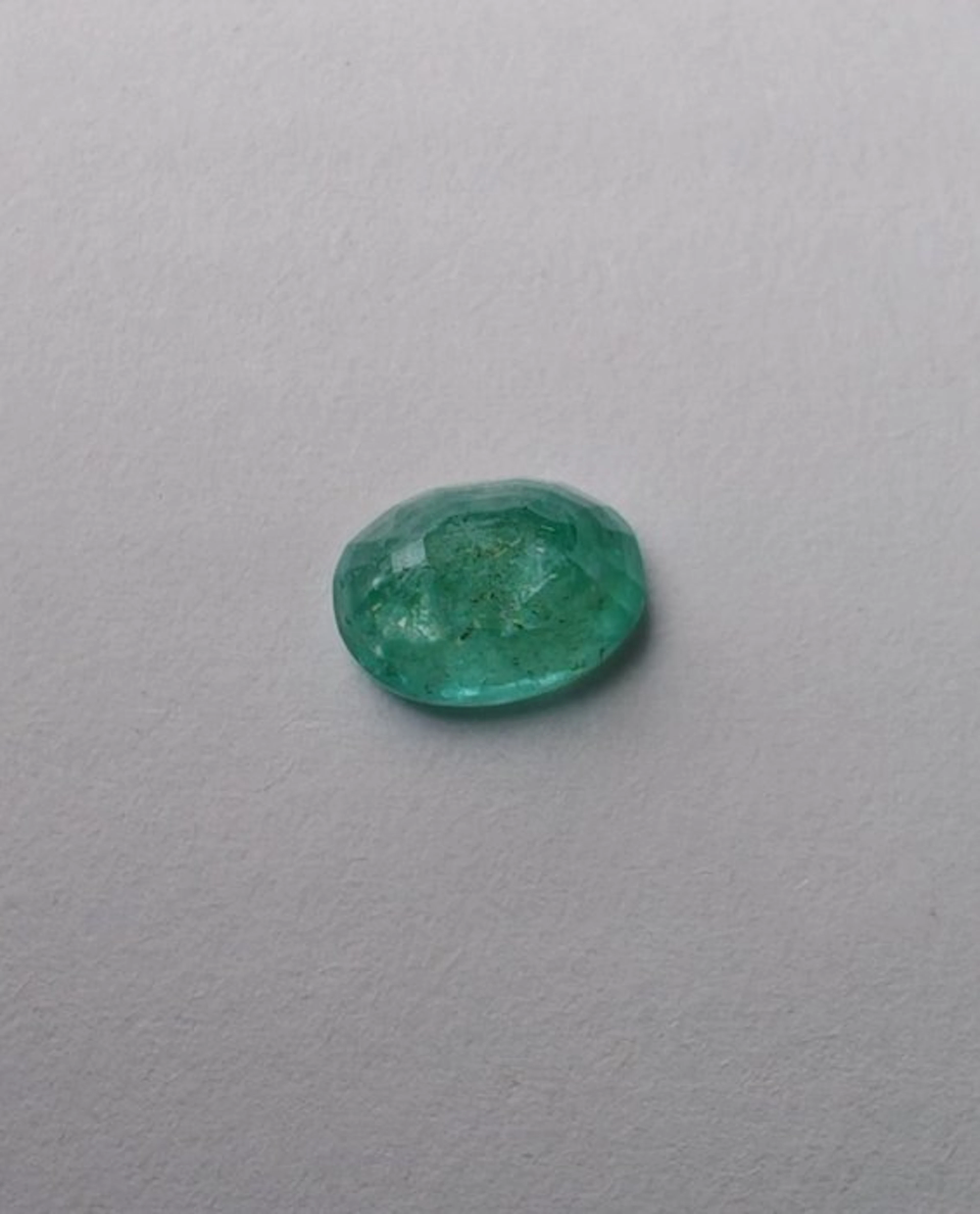 1 pcs Green Emerald - 2.69 ct - International Gemological...