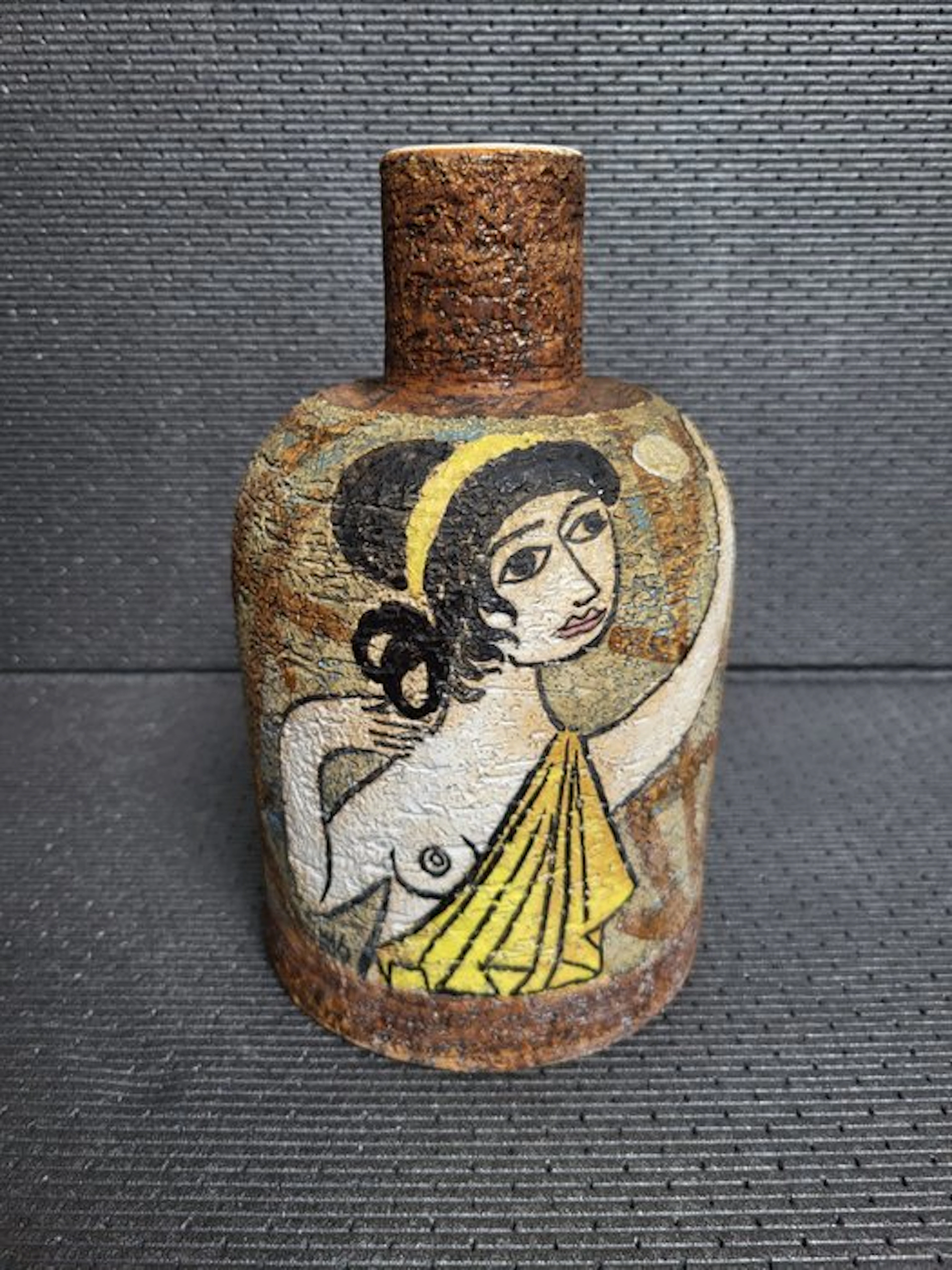 Upsala Ekeby - Mari Simmulson - Vase - four thousand four...