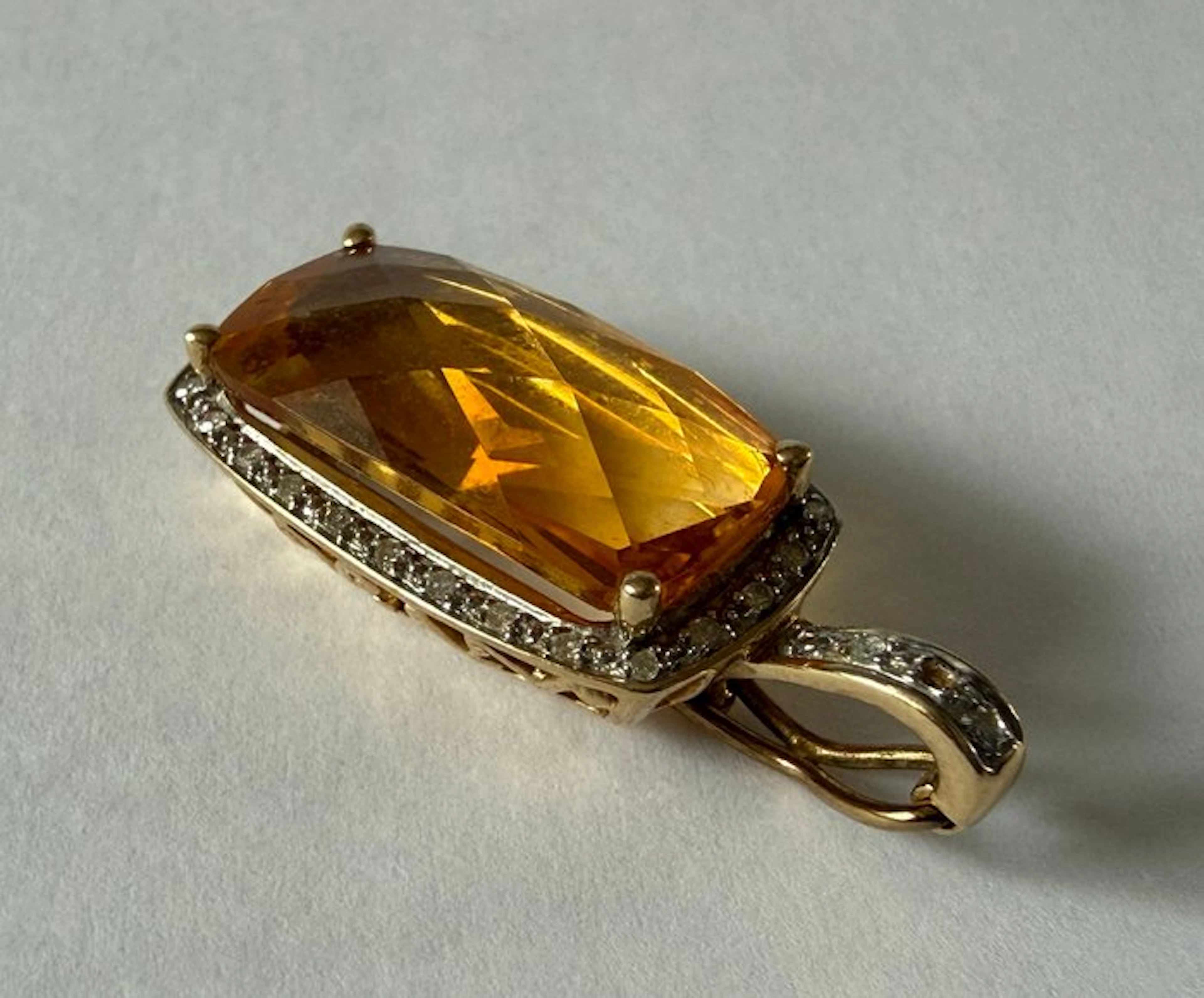 Pendant - 14 kt. Yellow gold, with a box Citrine - Diamond - GG 585/000, 1950s
