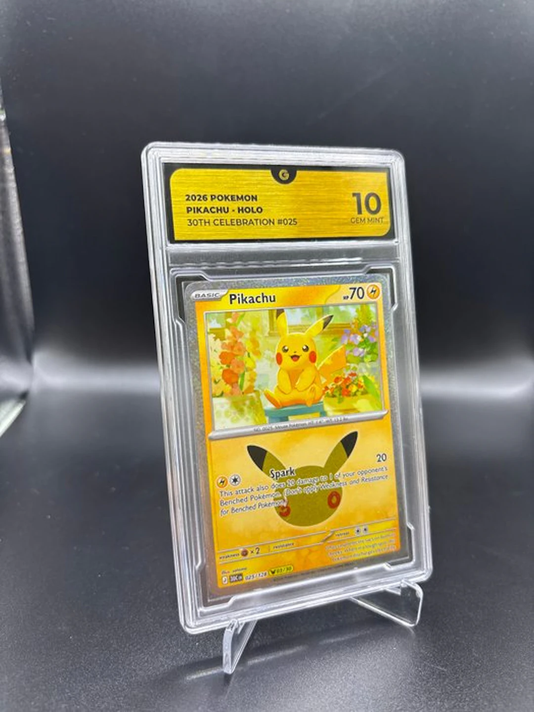 Pokémon - 1 Graded card - Pikachu 025 30TH Anniversary Foil - GG 10