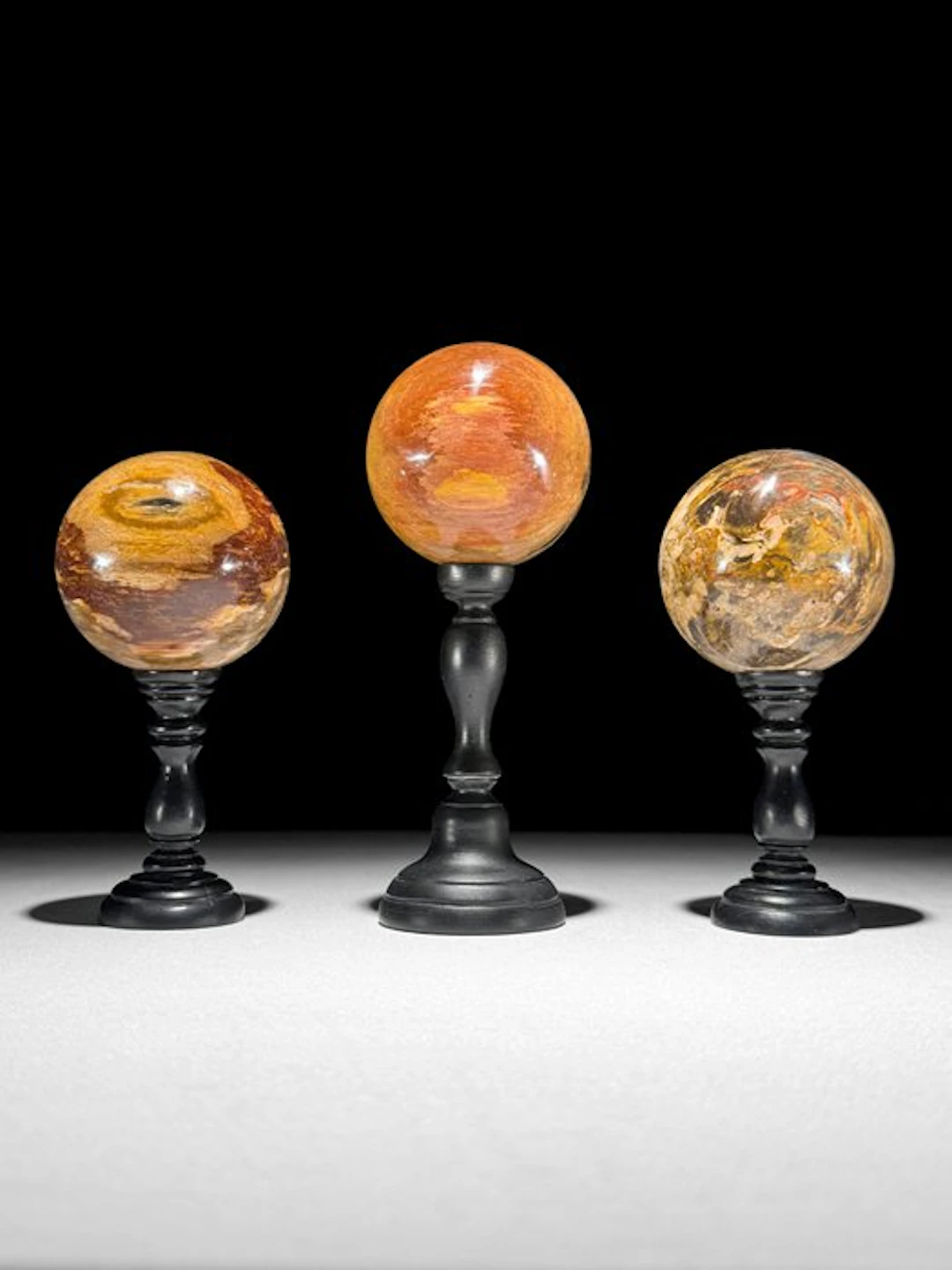 NO RESERVE PRICE - Stunning set of 3 rare Red Petrified...