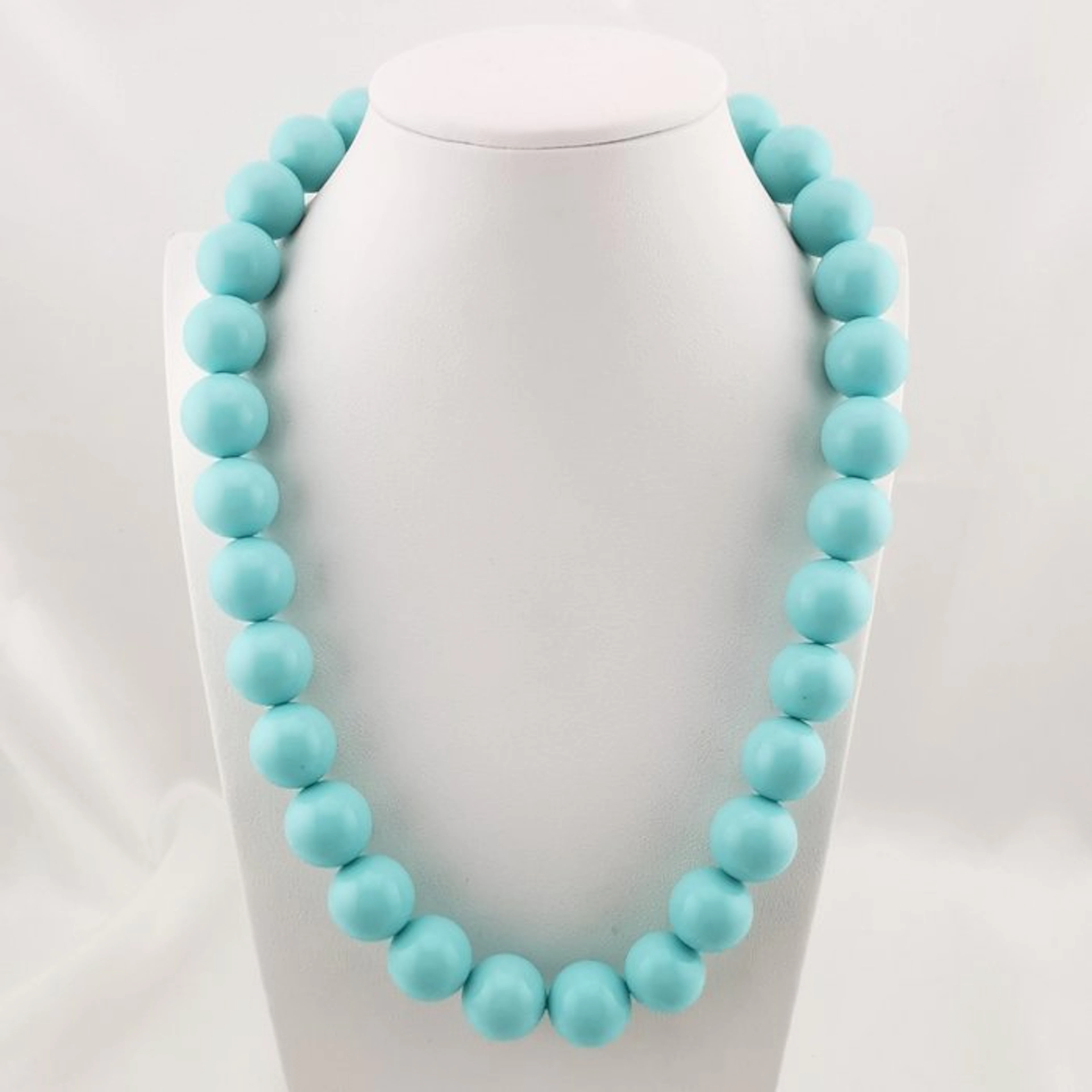 Turquoise - Silver - Necklace - artisanal craftsmanship