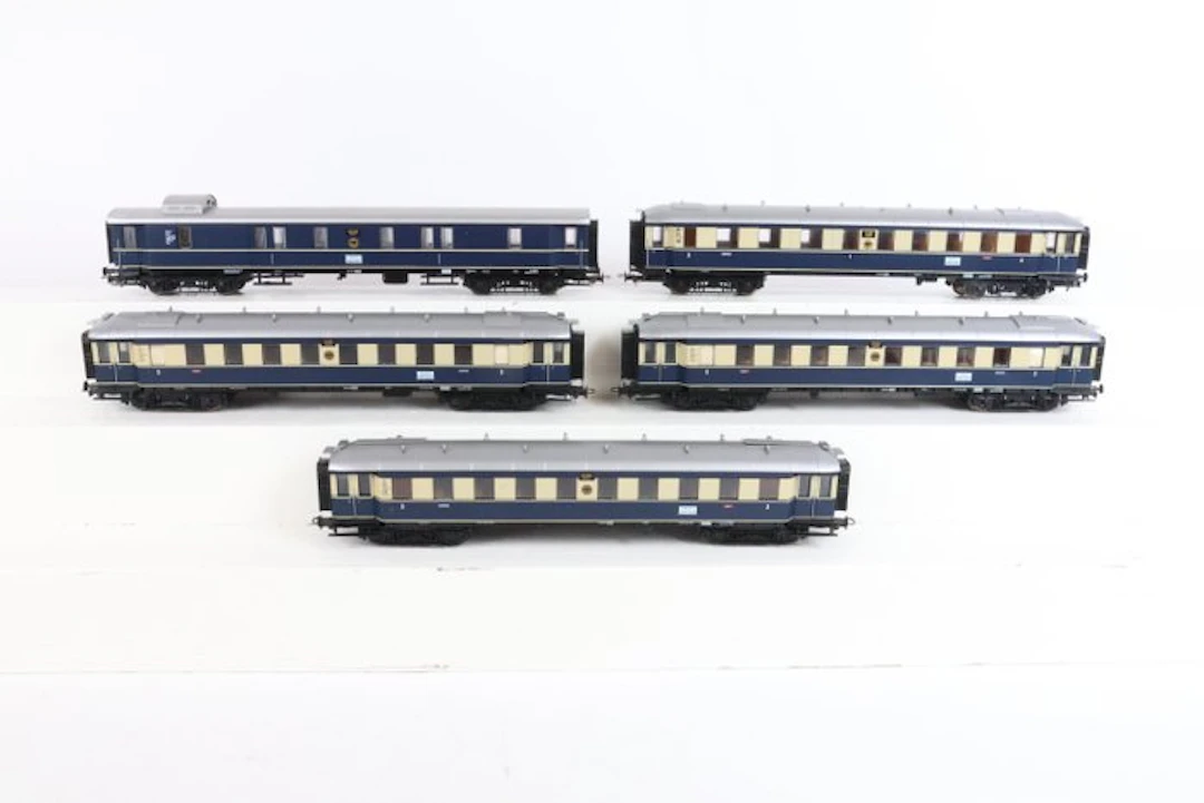 Liliput H0 - 887 - Model train passenger carriage set (1)...