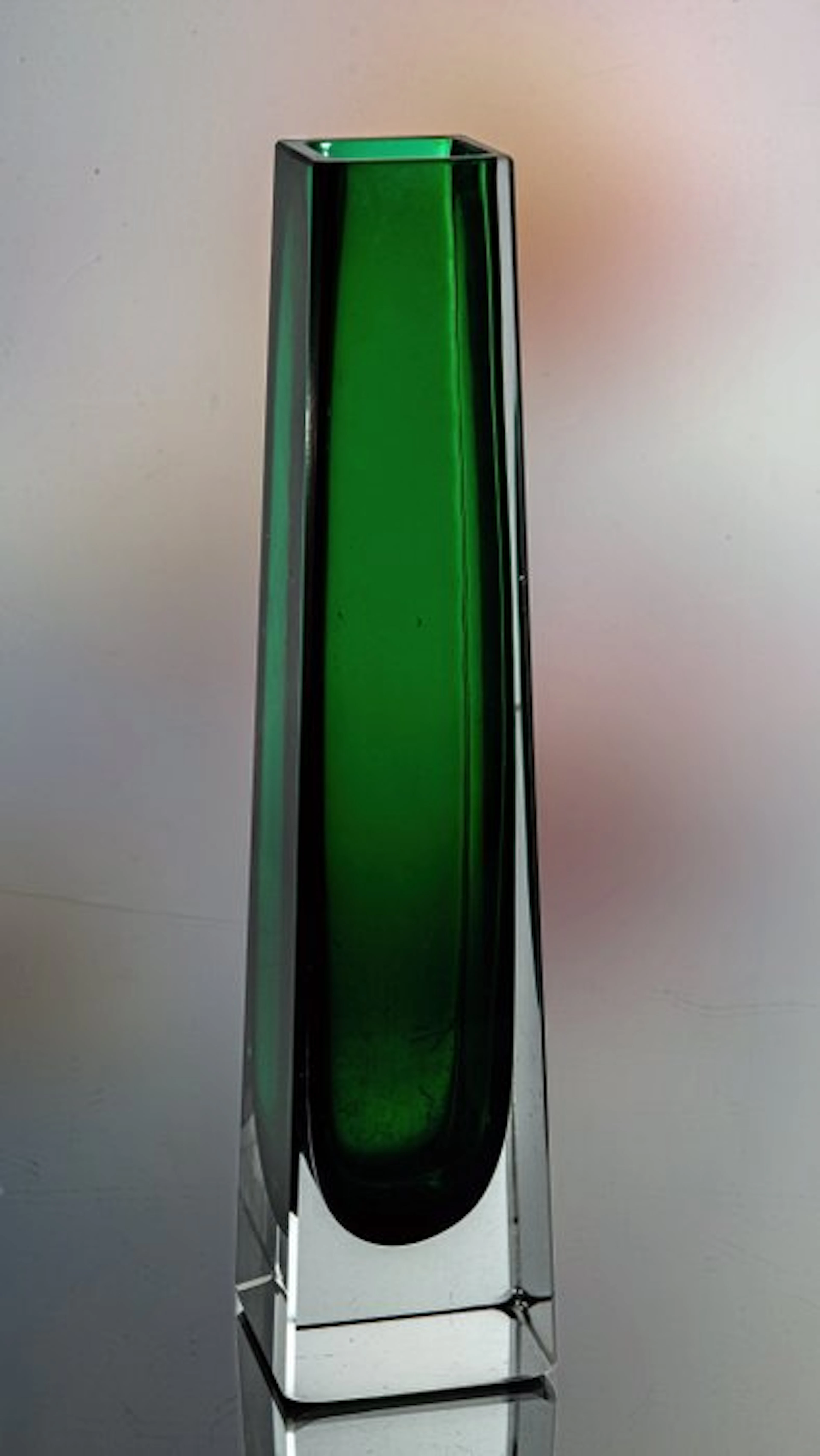 VEB Kunstglas Wasungen - Vase - Faceted vase object...
