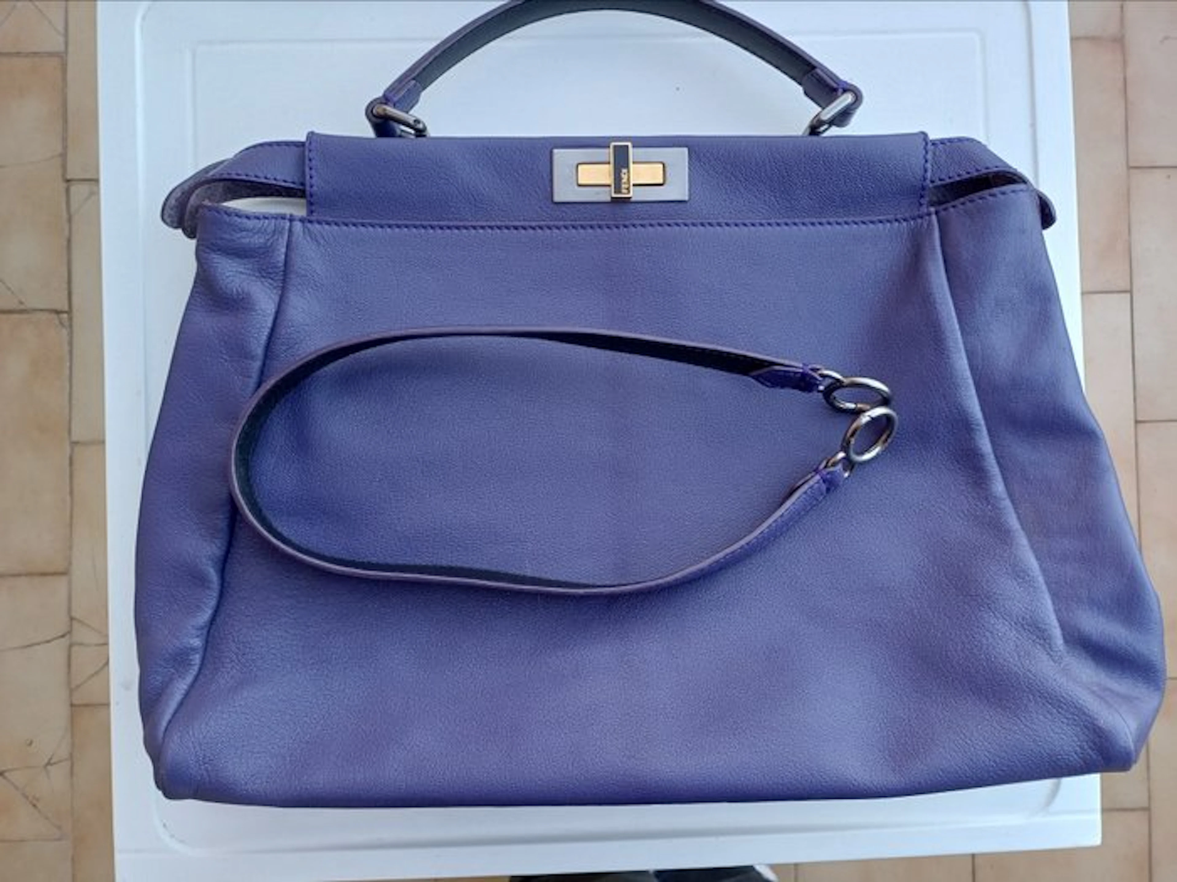 Fendi - Peekaboo - Handbag