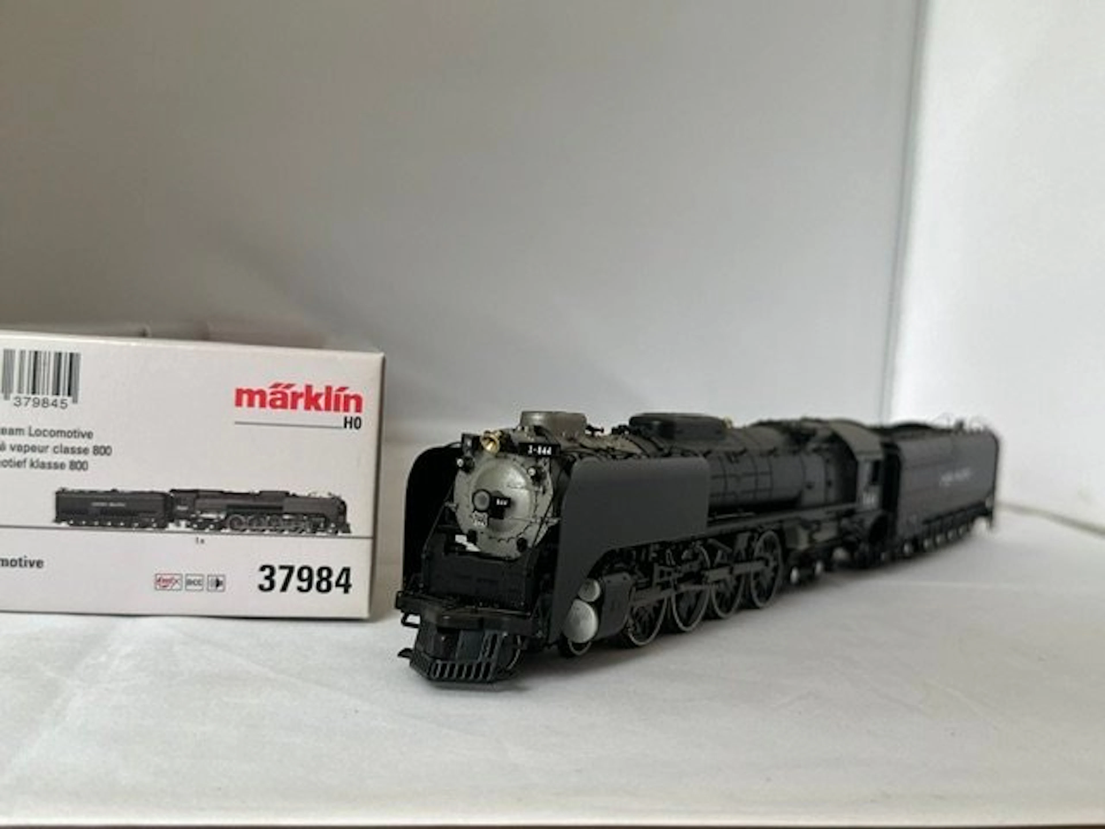 Märklin H0 - 37984 - Steam locomotive with tender (1)...