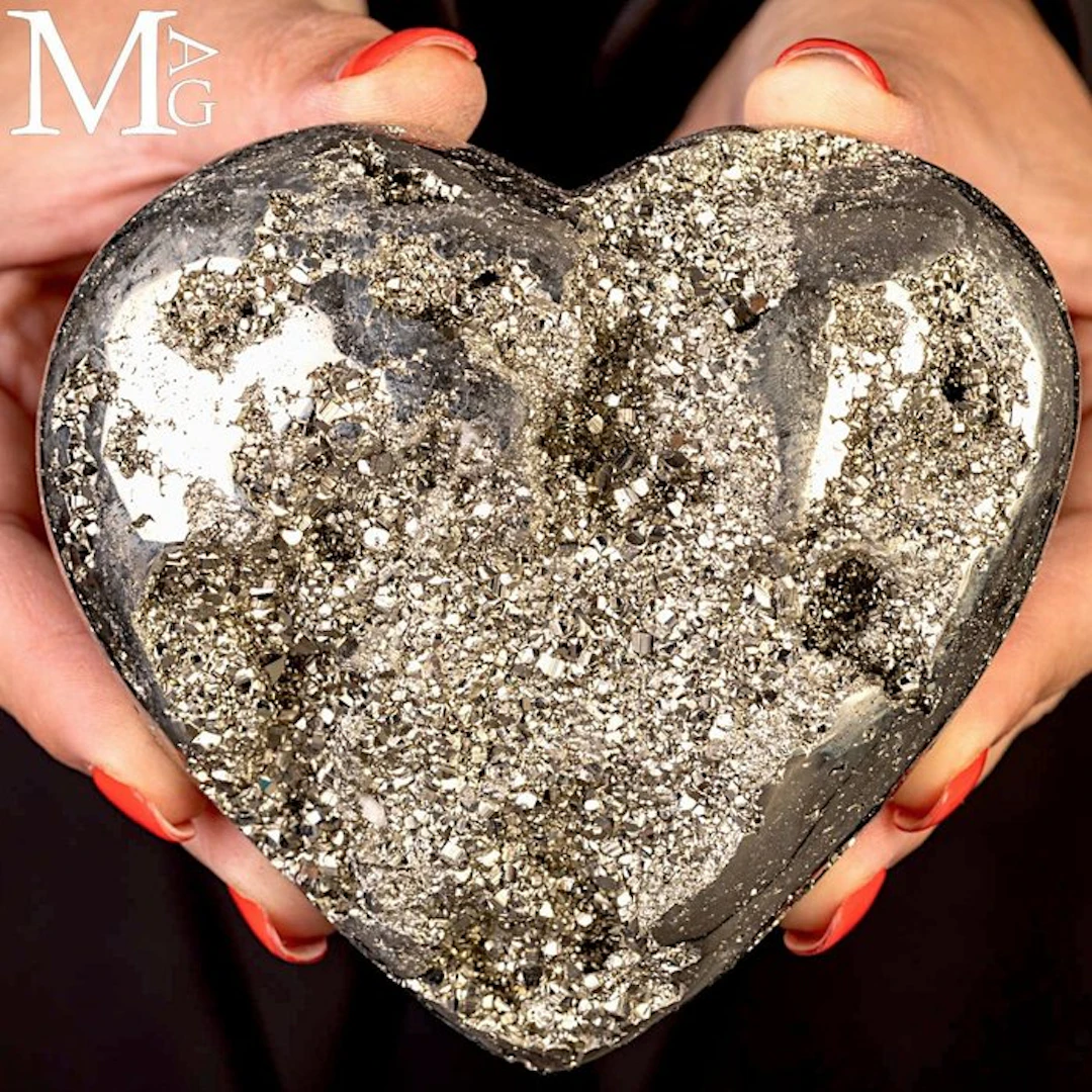 Peruvian Pyrite Heart Peruvian Pyrite - Height: 113 mm...