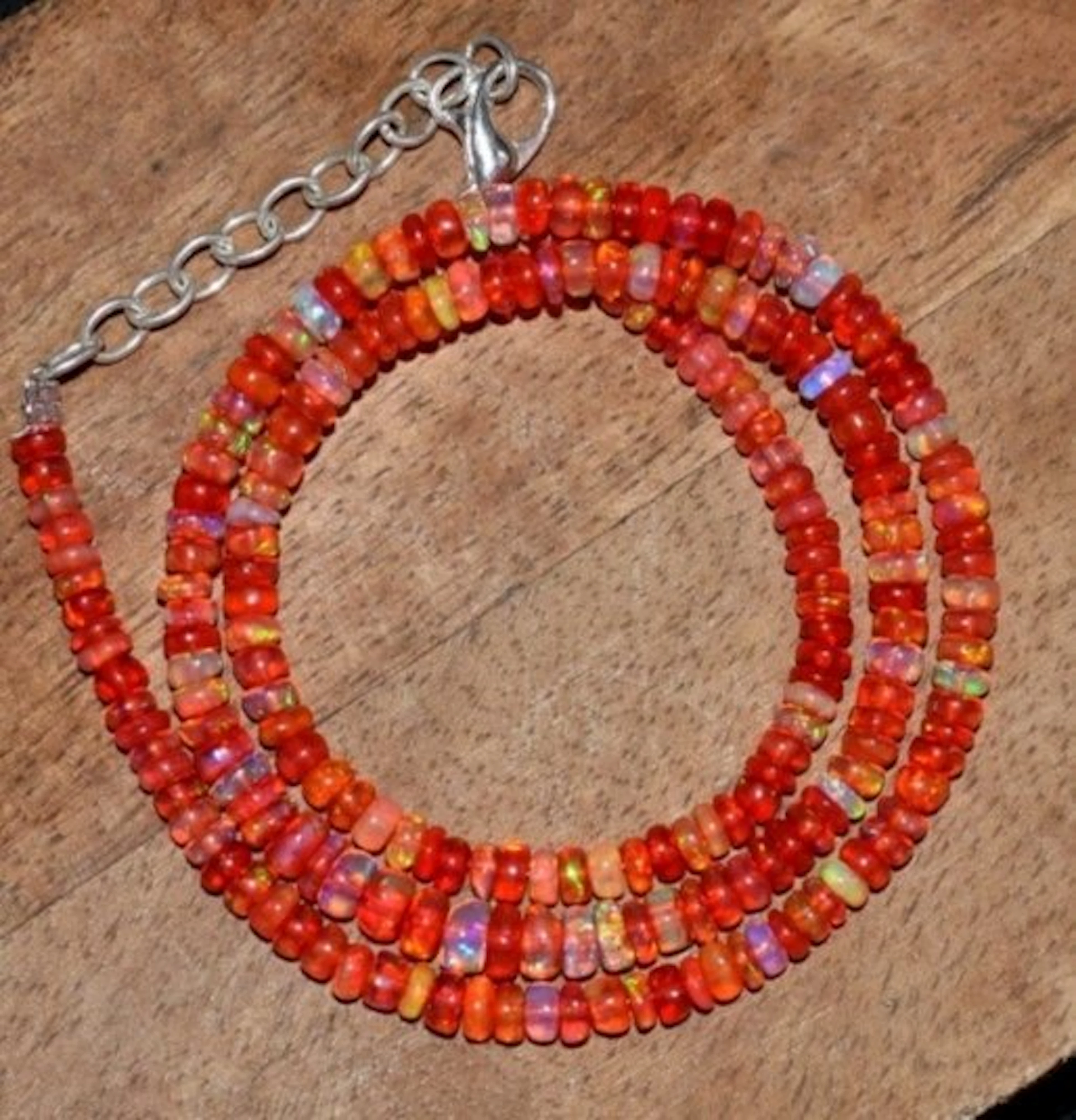 Opal AA ++ Natural Red Mineral- 9 g - (1)
