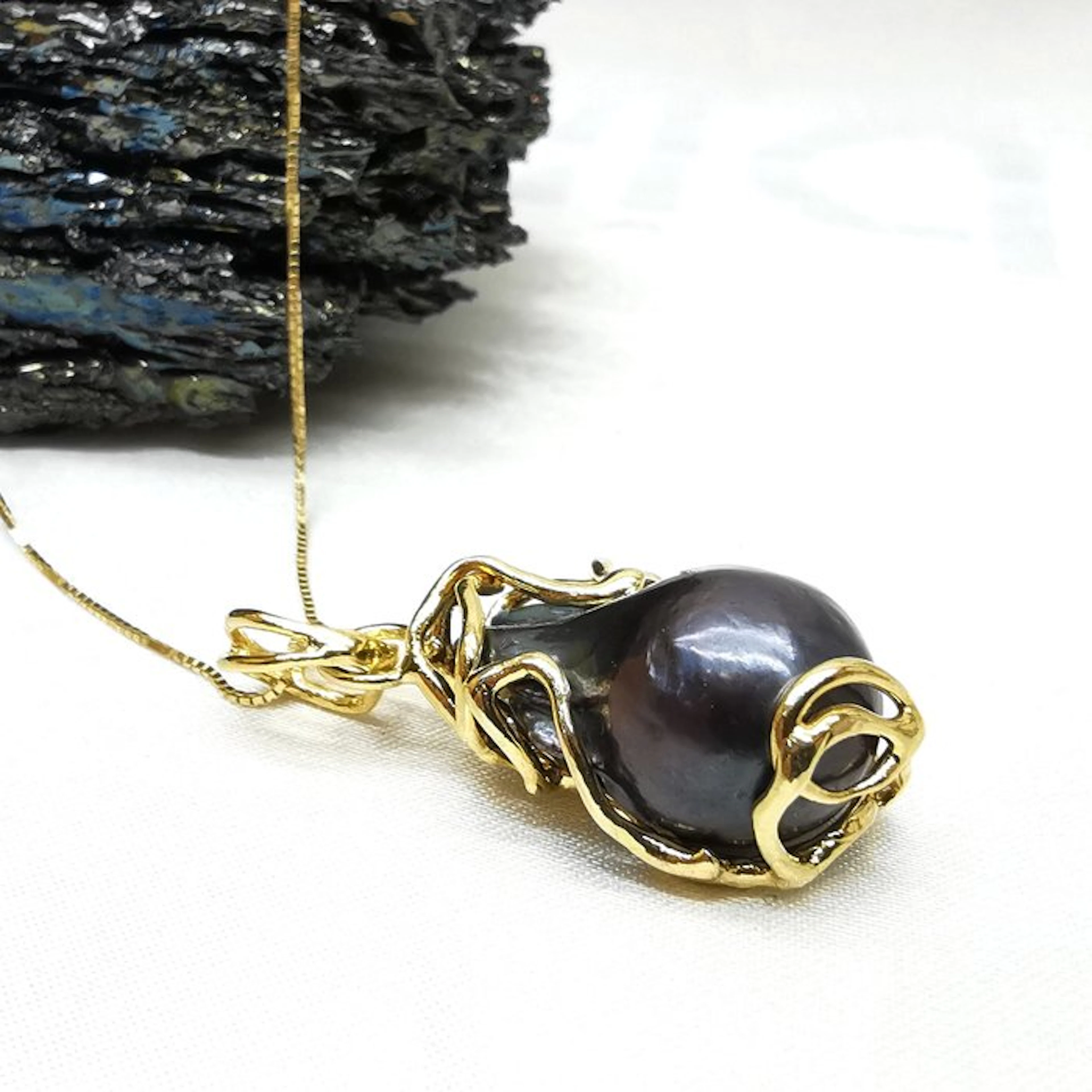 Pearl - Sterling Silver 925 - Necklace with pendant - wire-cutting