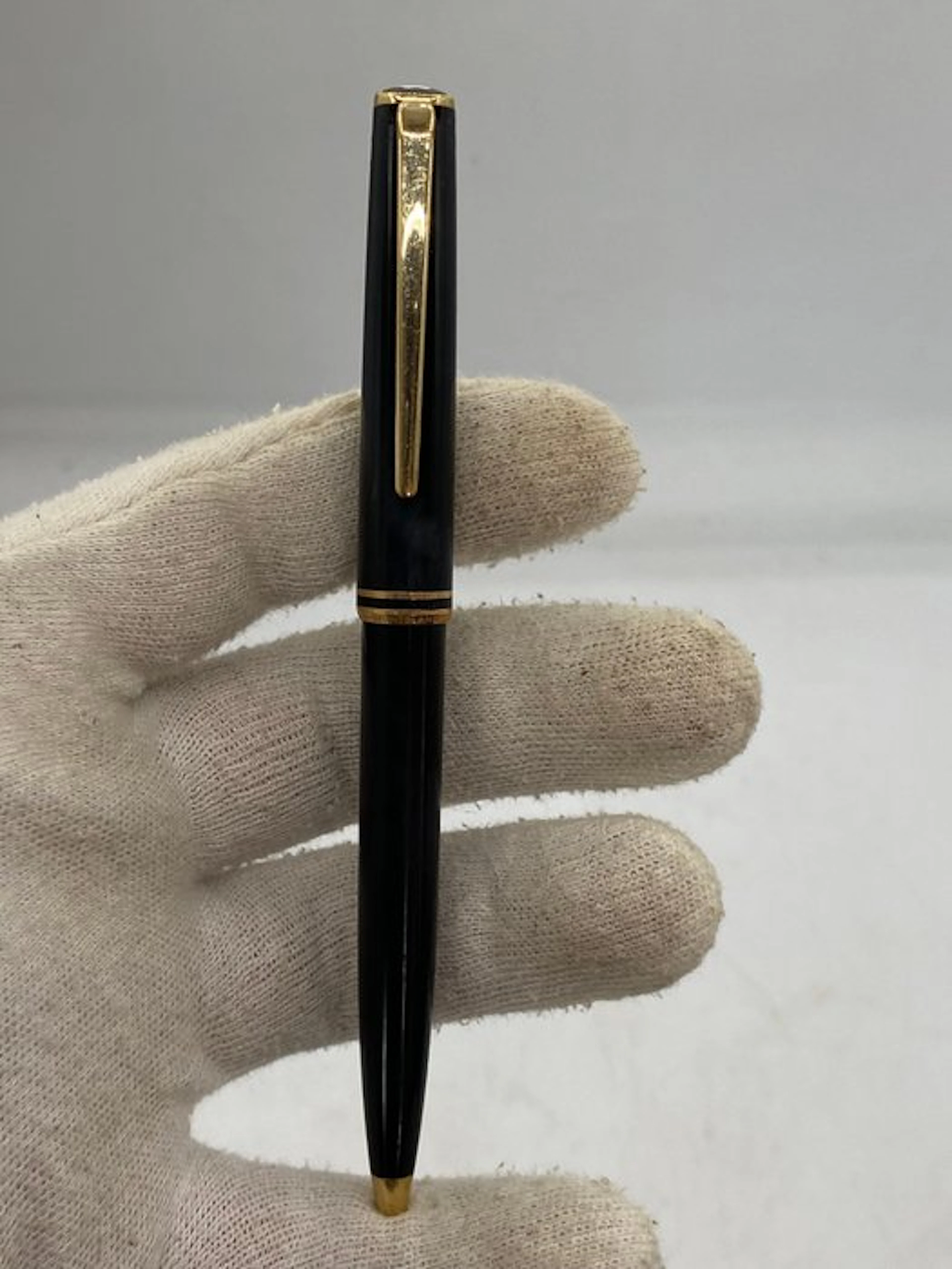 Montblanc - Montblanc Classic N
