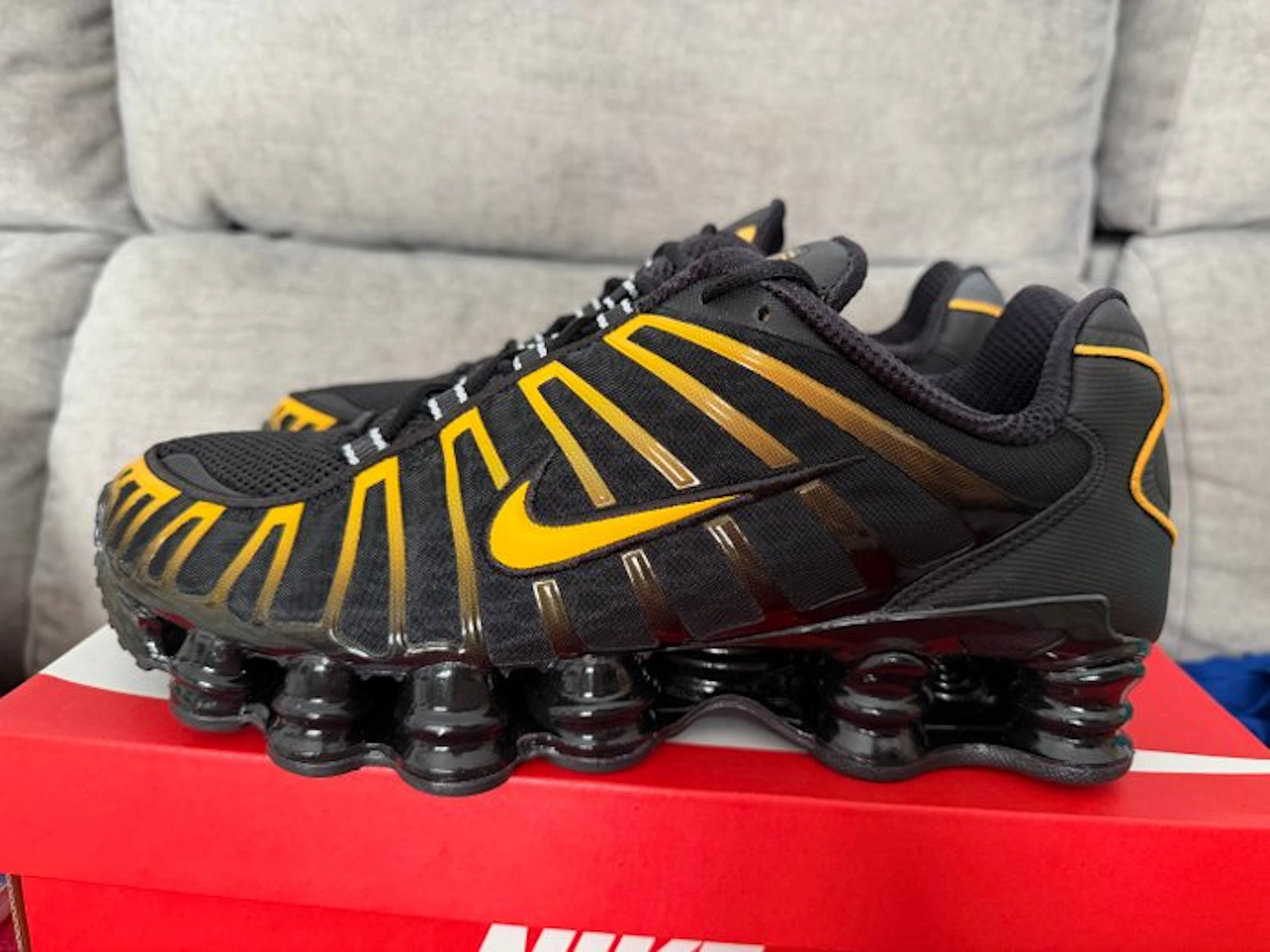 Nike - Shox TL - Sneakers - Size: EU 42