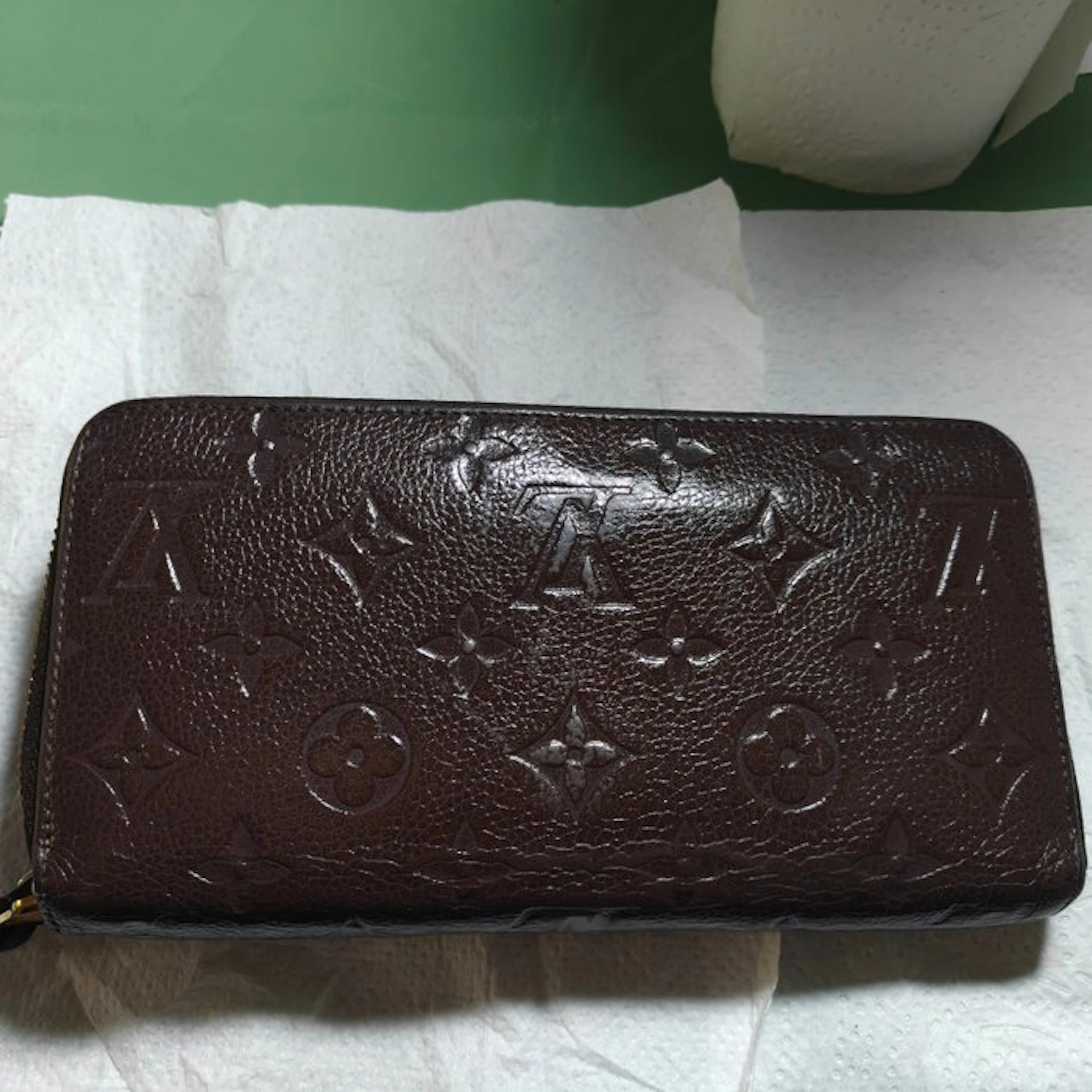 Louis Vuitton - Zippy - Zip-around wallet