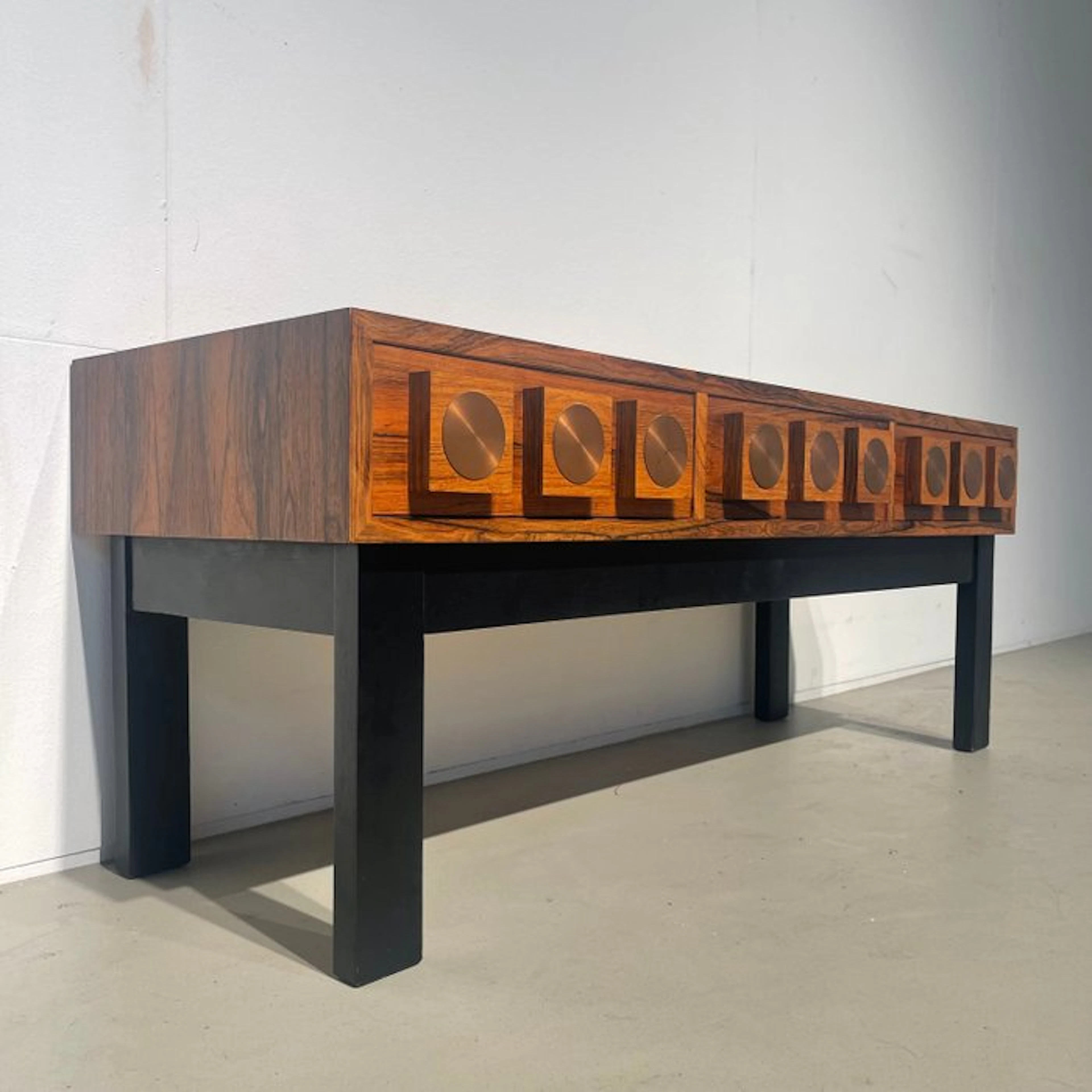 Ateljé Glas & Trä - Lars-Göran Nilsson - Sideboard - Rosewood, Wood, Brass