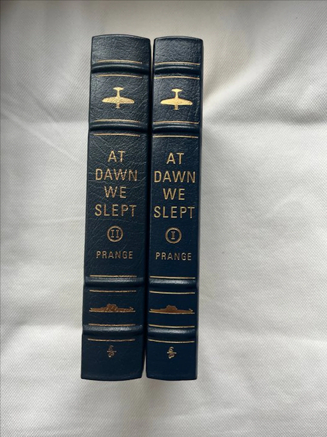 Gordon W. Prange - At Dawn We Slept - 1988