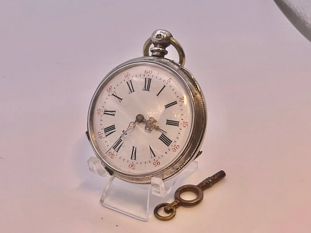 Cilindro Argento . 1880 . Huit Rubis . Chiavetta . Revisionato - 1850-1900
