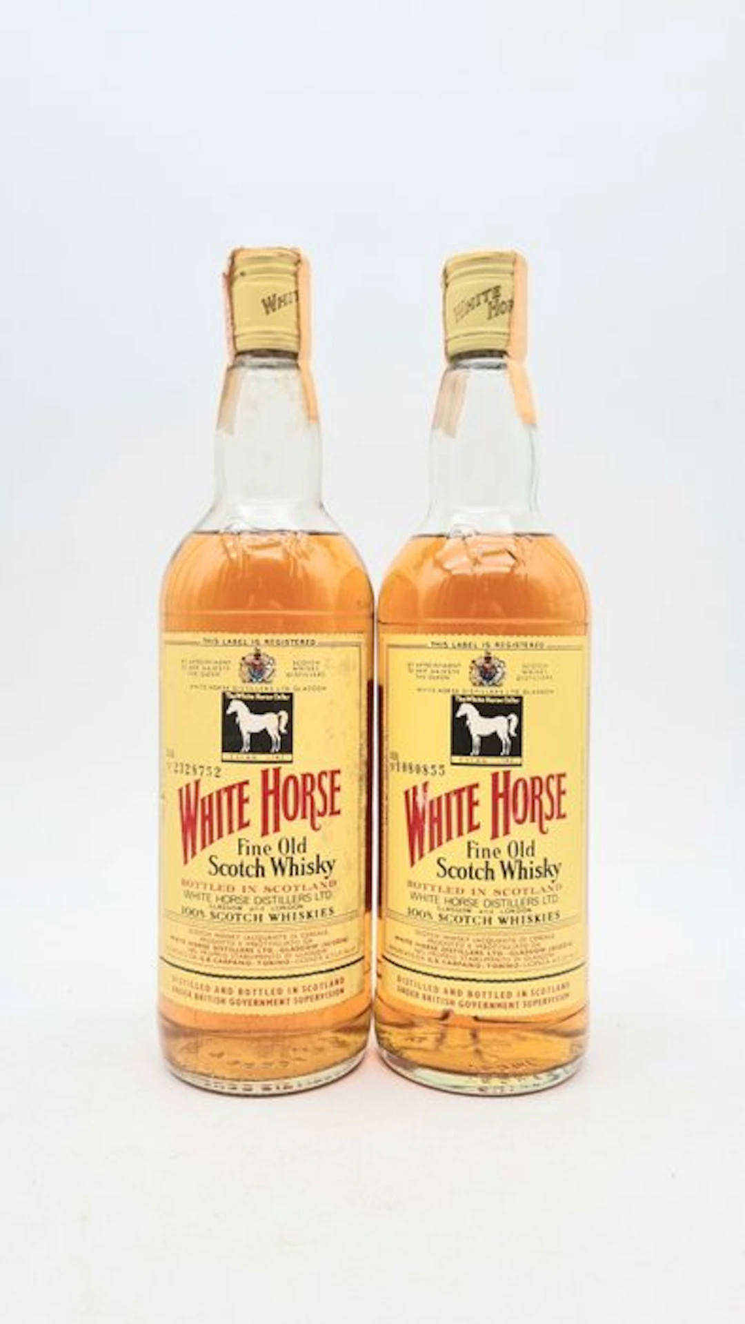 White Horse - b. late 1970s early 1980s - 75cl - 2 bottles