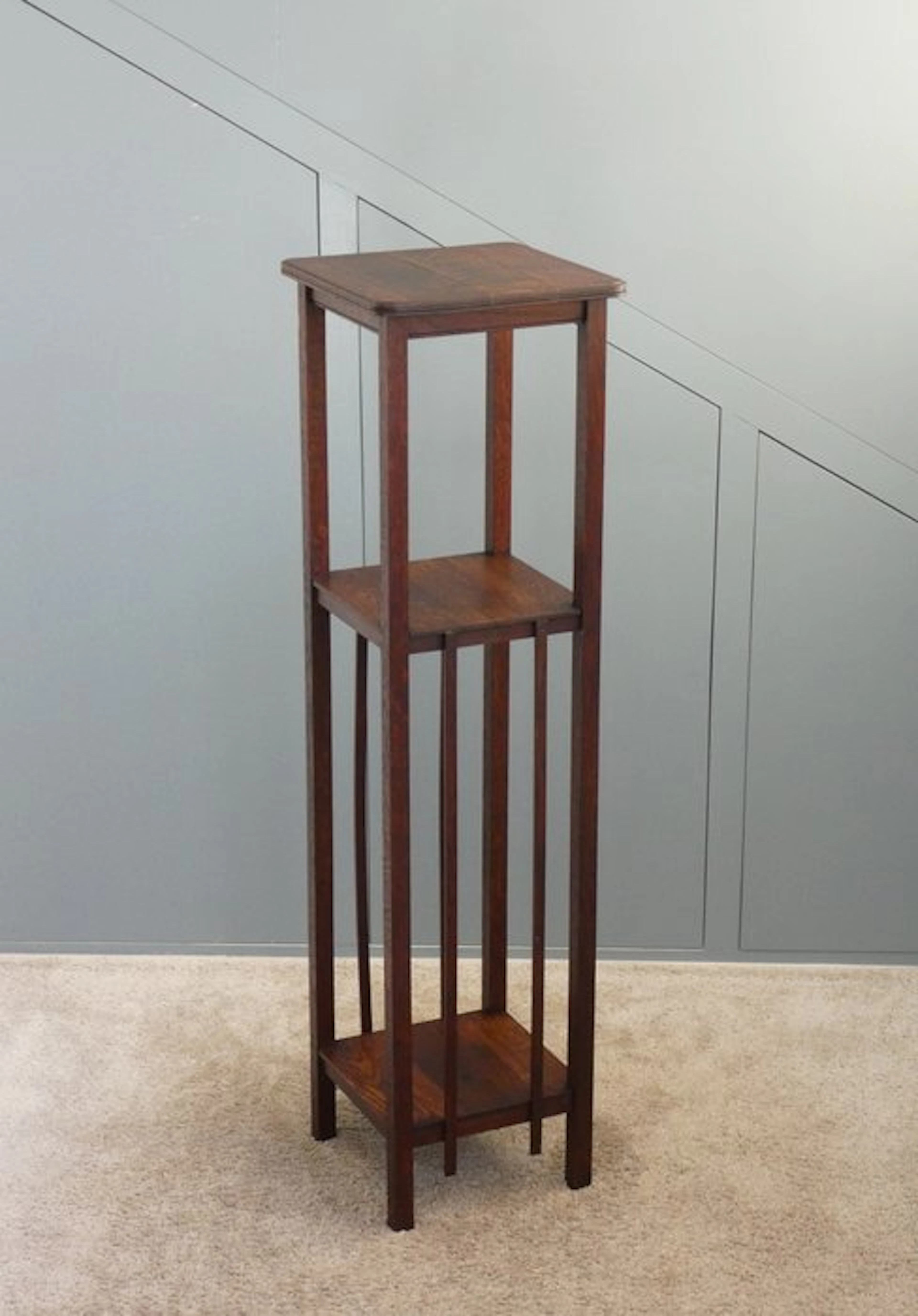 Plant table - Antique tall side table (110.5 cm) - oak wood