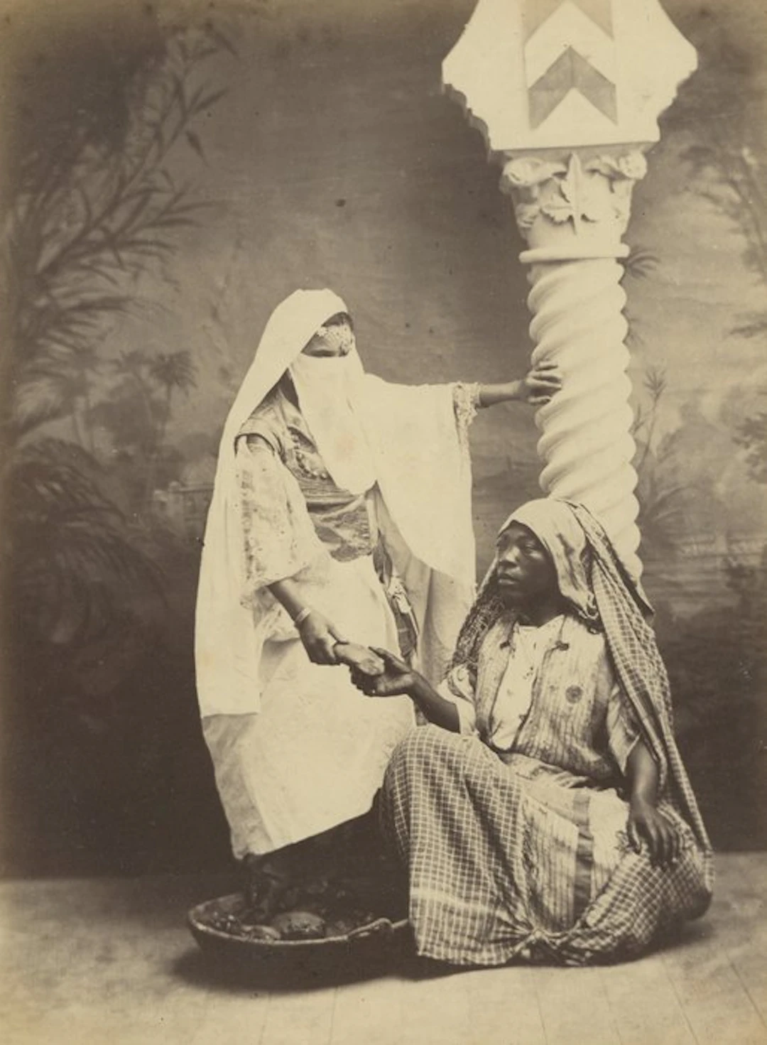 Attr. P. Sebah (XIX) - Marchandes de pain, Egypte