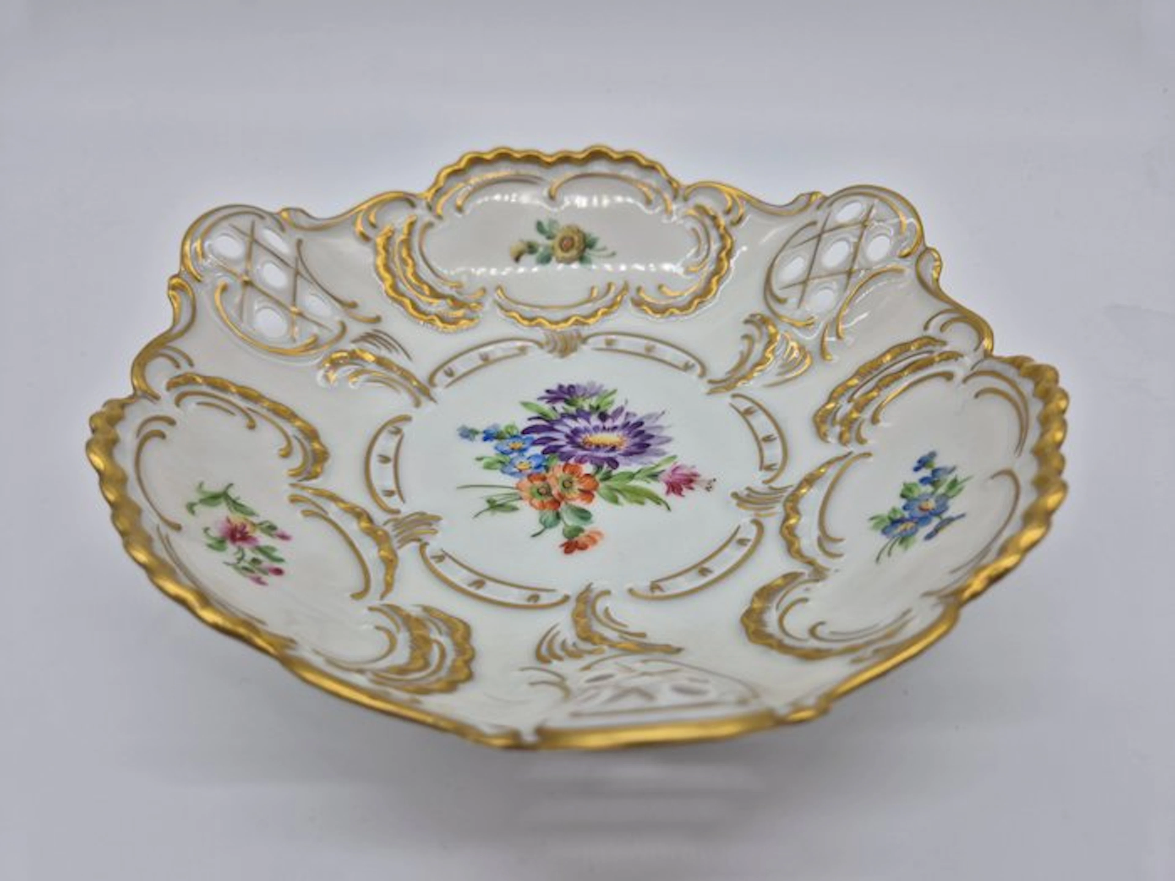 Lindner Kueps, Dresden - Dish - Porcelain