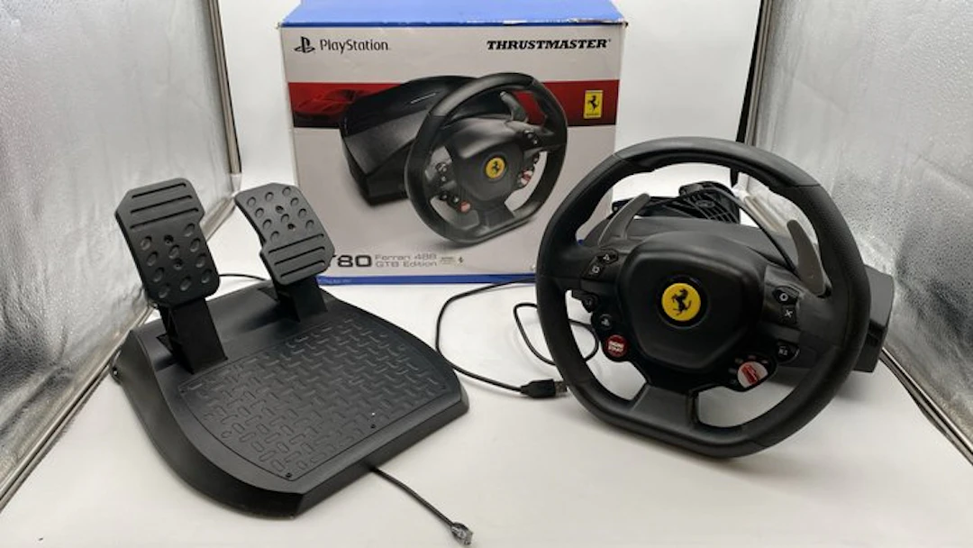 Thrustmaster steering wheel - Ferrari - Volante Thrustmaster T80 Ferrari