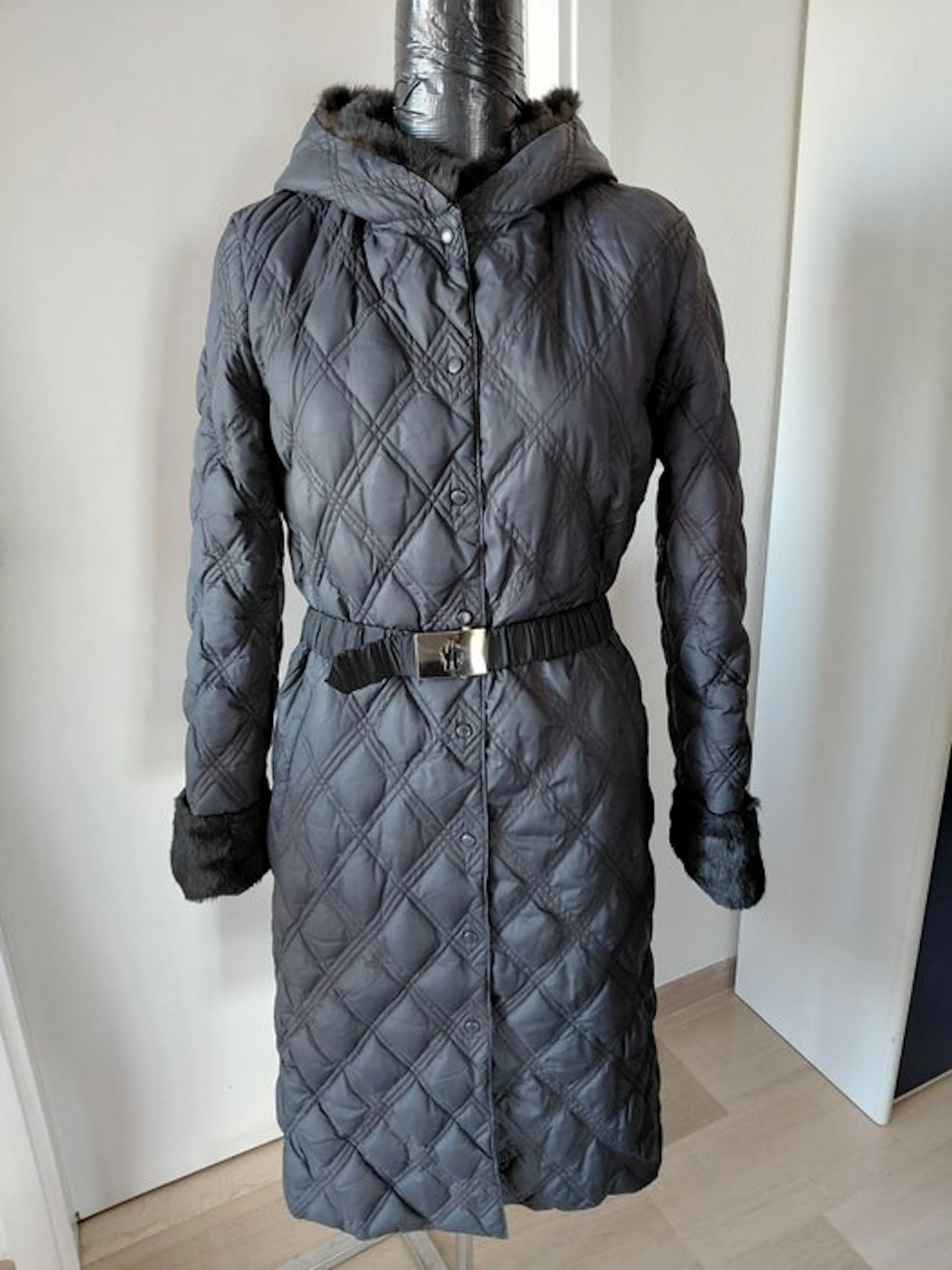 Moncler - Down jacket