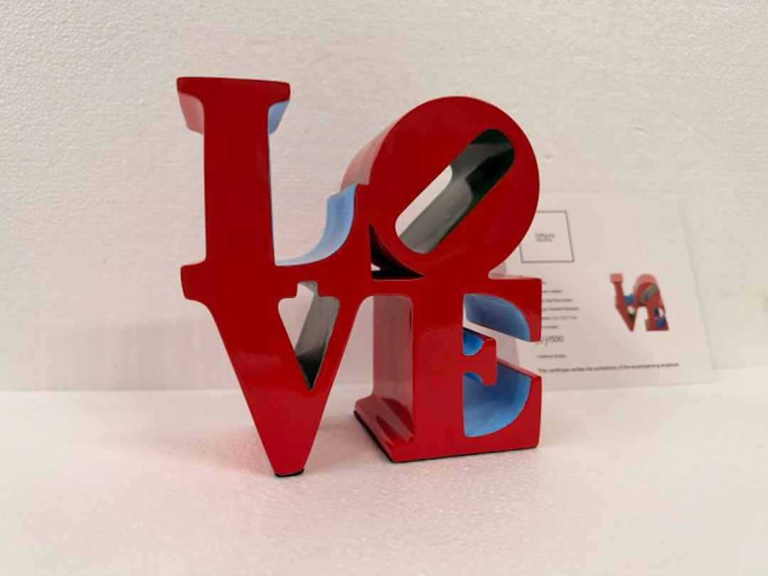 Editions Studio - Robert Indiana (1928-2018) - Statue, LOVE - 15 cm - Porcelain